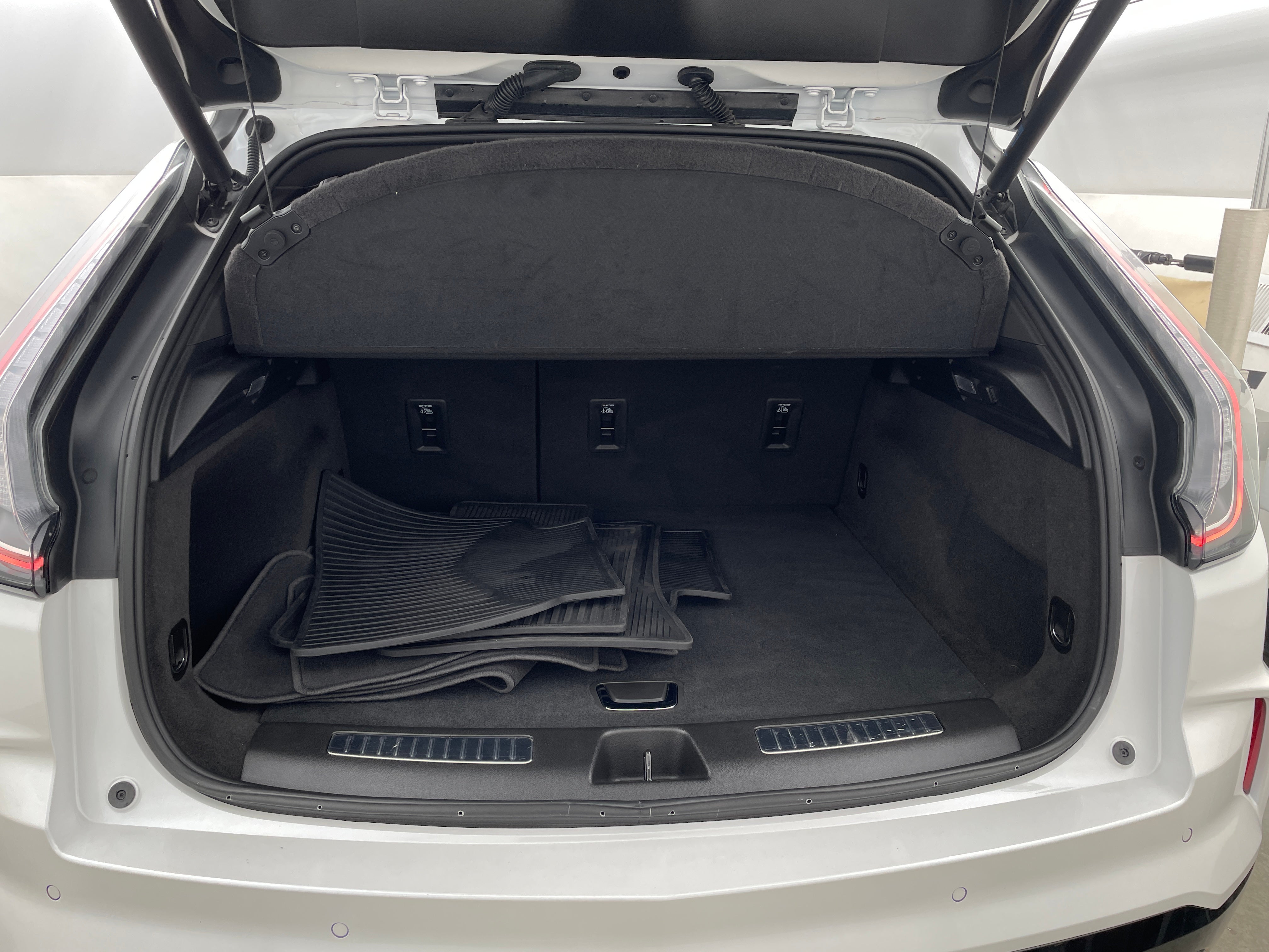 2024 Cadillac XT4 Sport 6