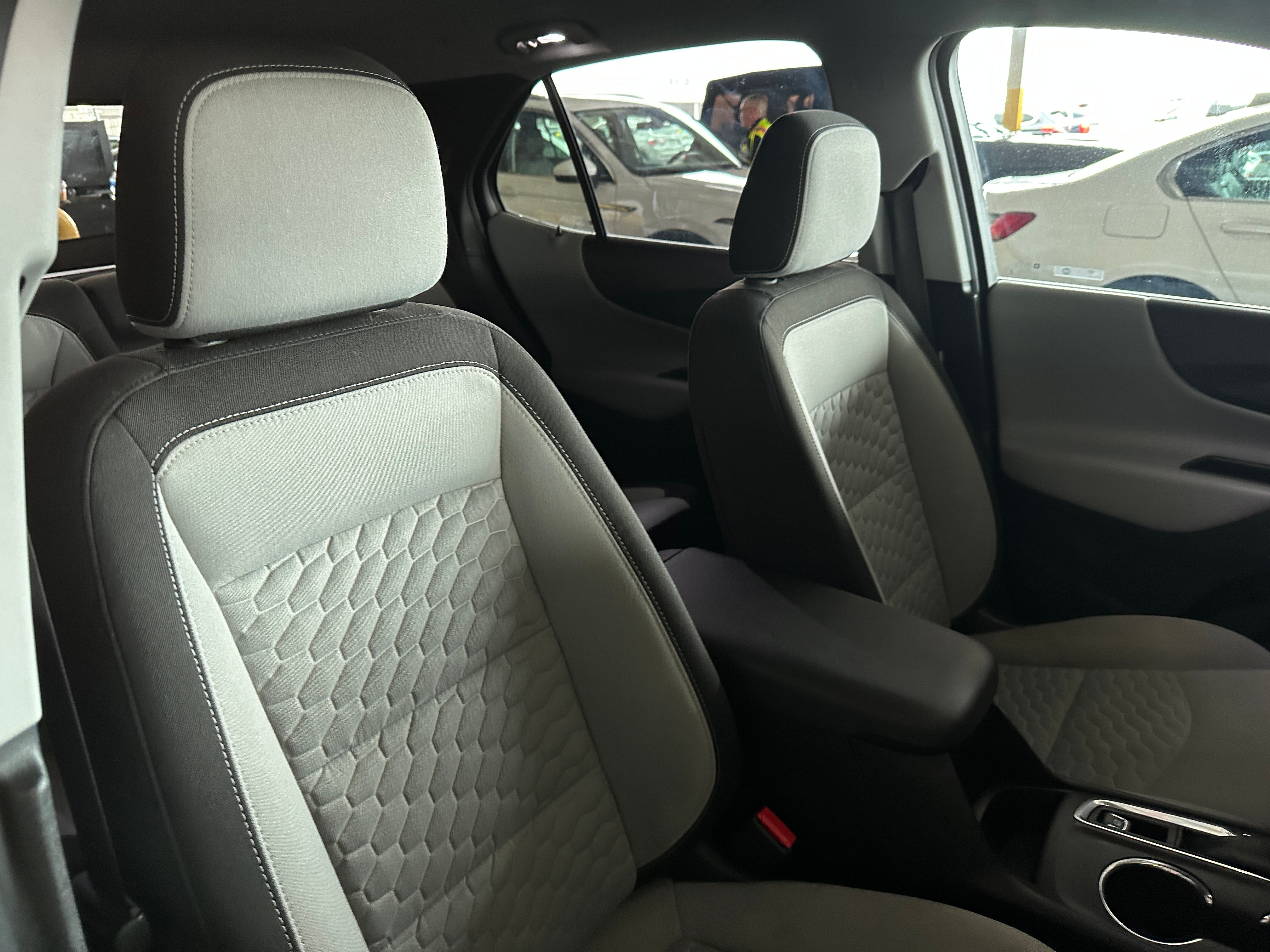 2020 Chevrolet Equinox LT 2