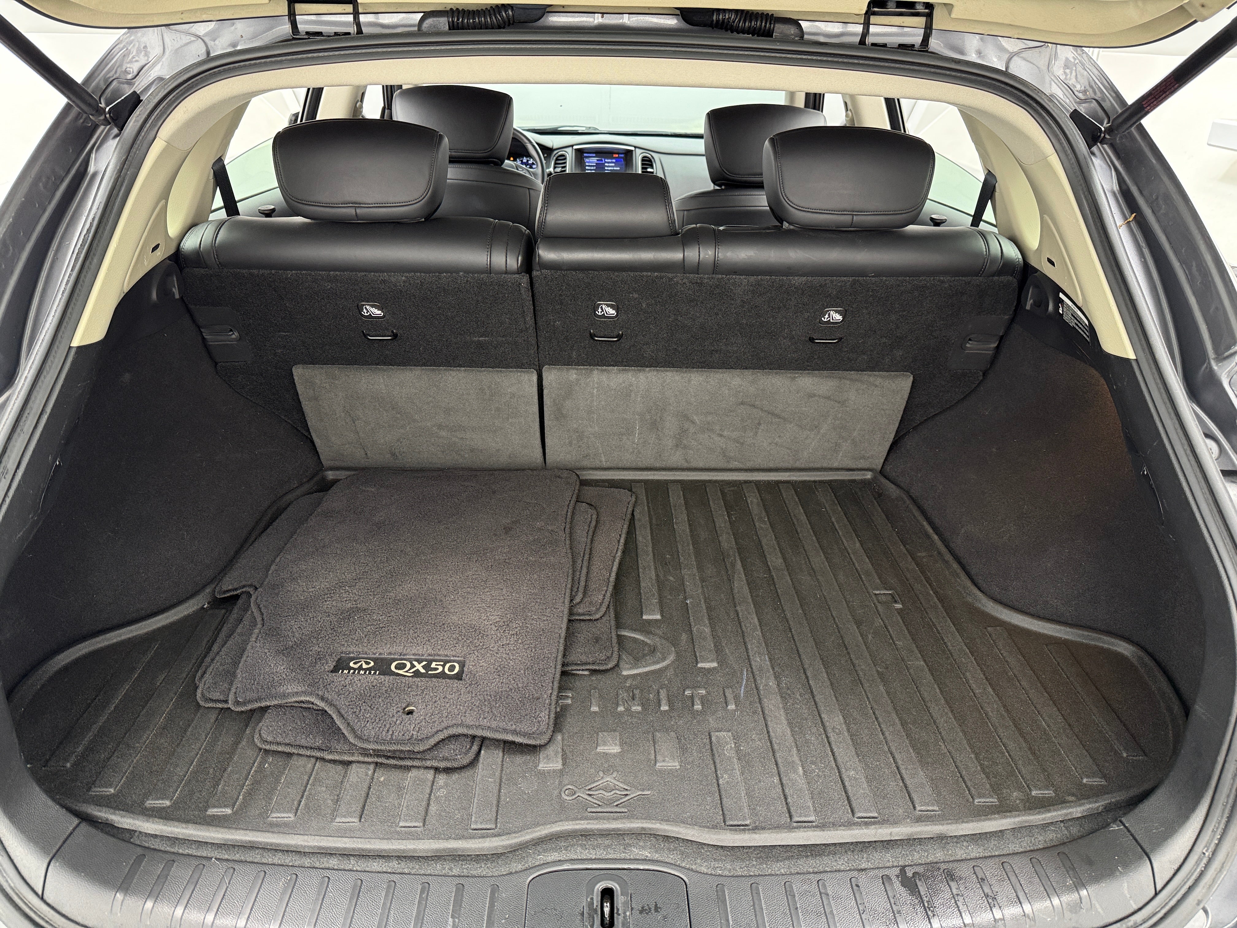2016 INFINITI QX50 Base 6