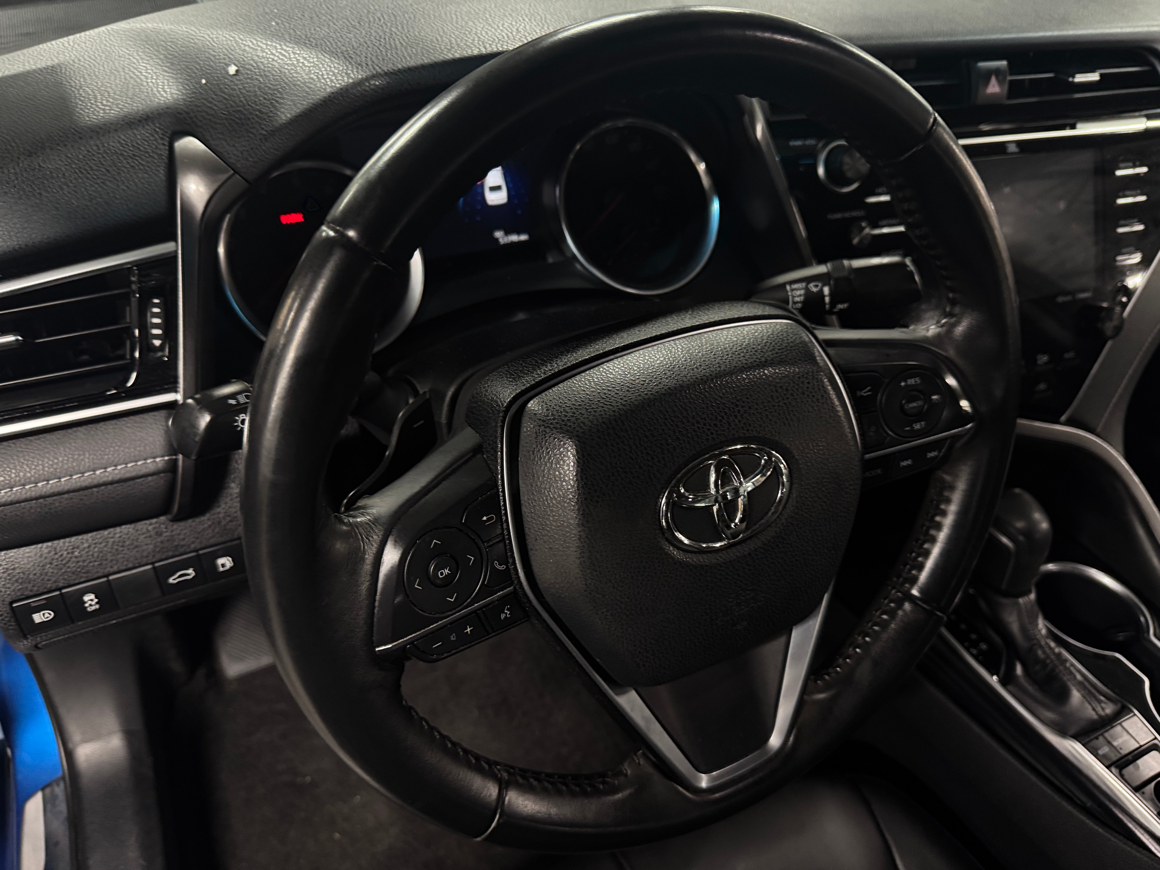 2018 Toyota Camry XSE 4