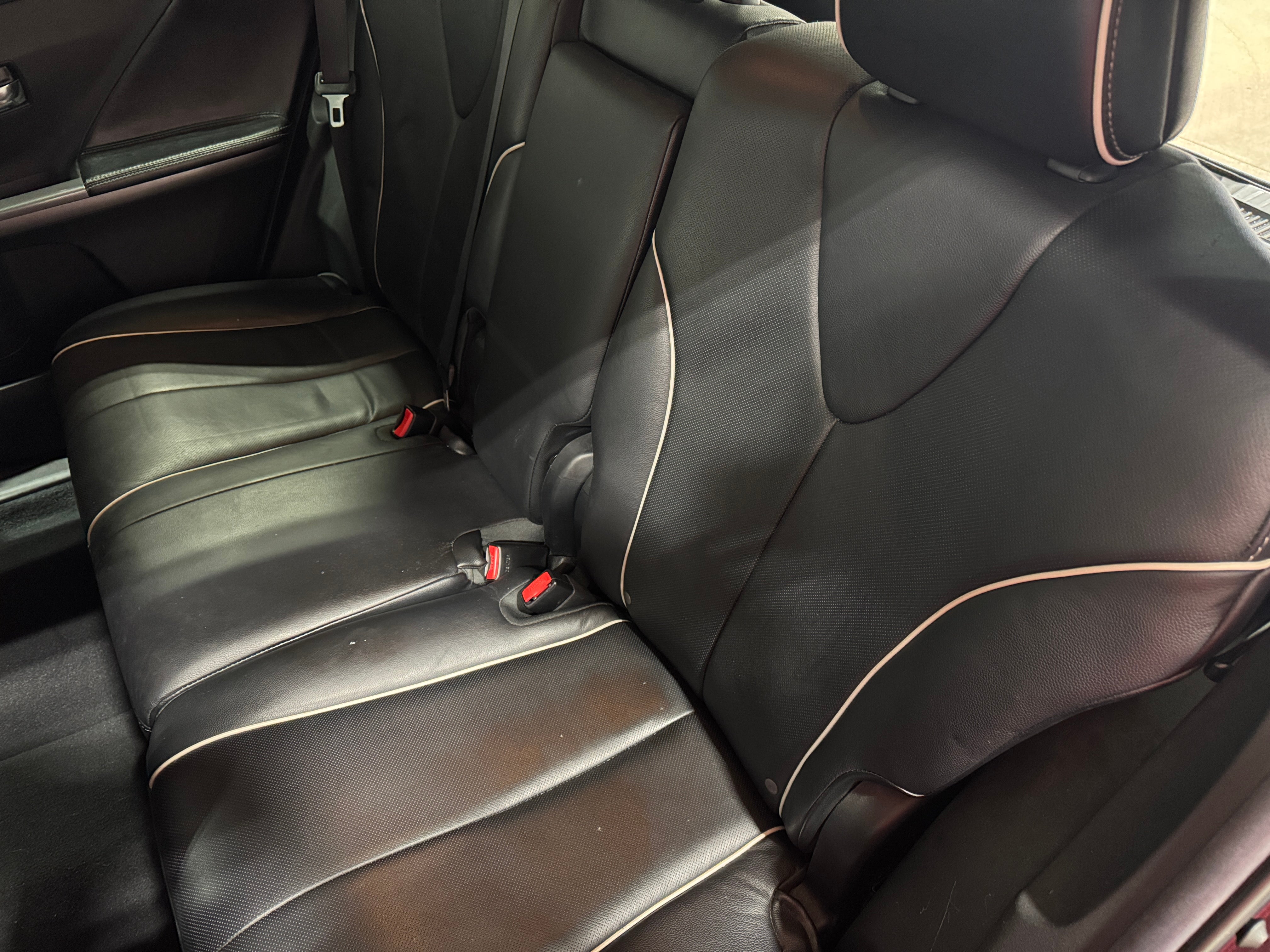 2013 Toyota Venza XLE 5