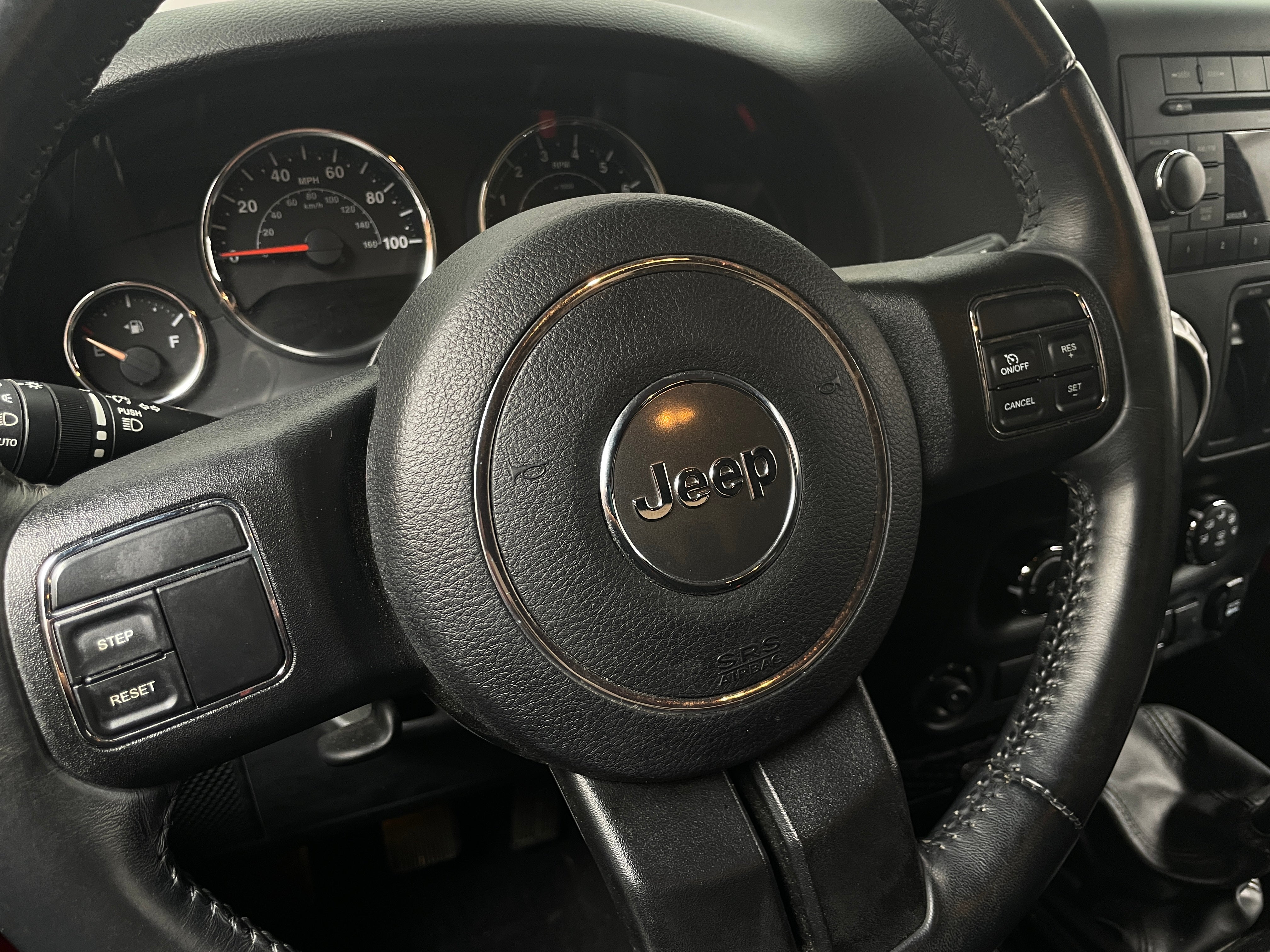2015 Jeep Wrangler Sahara 5