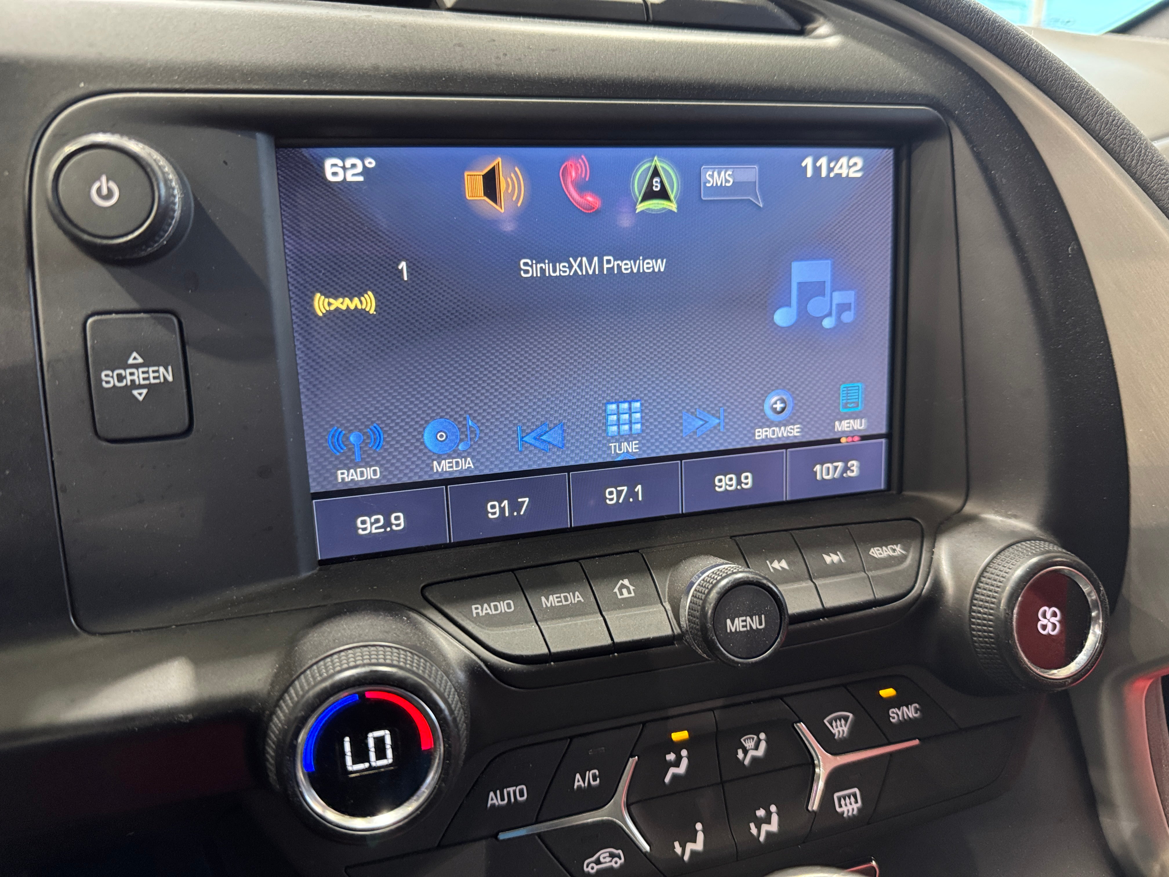 2016 Chevrolet Corvette Stingray 2