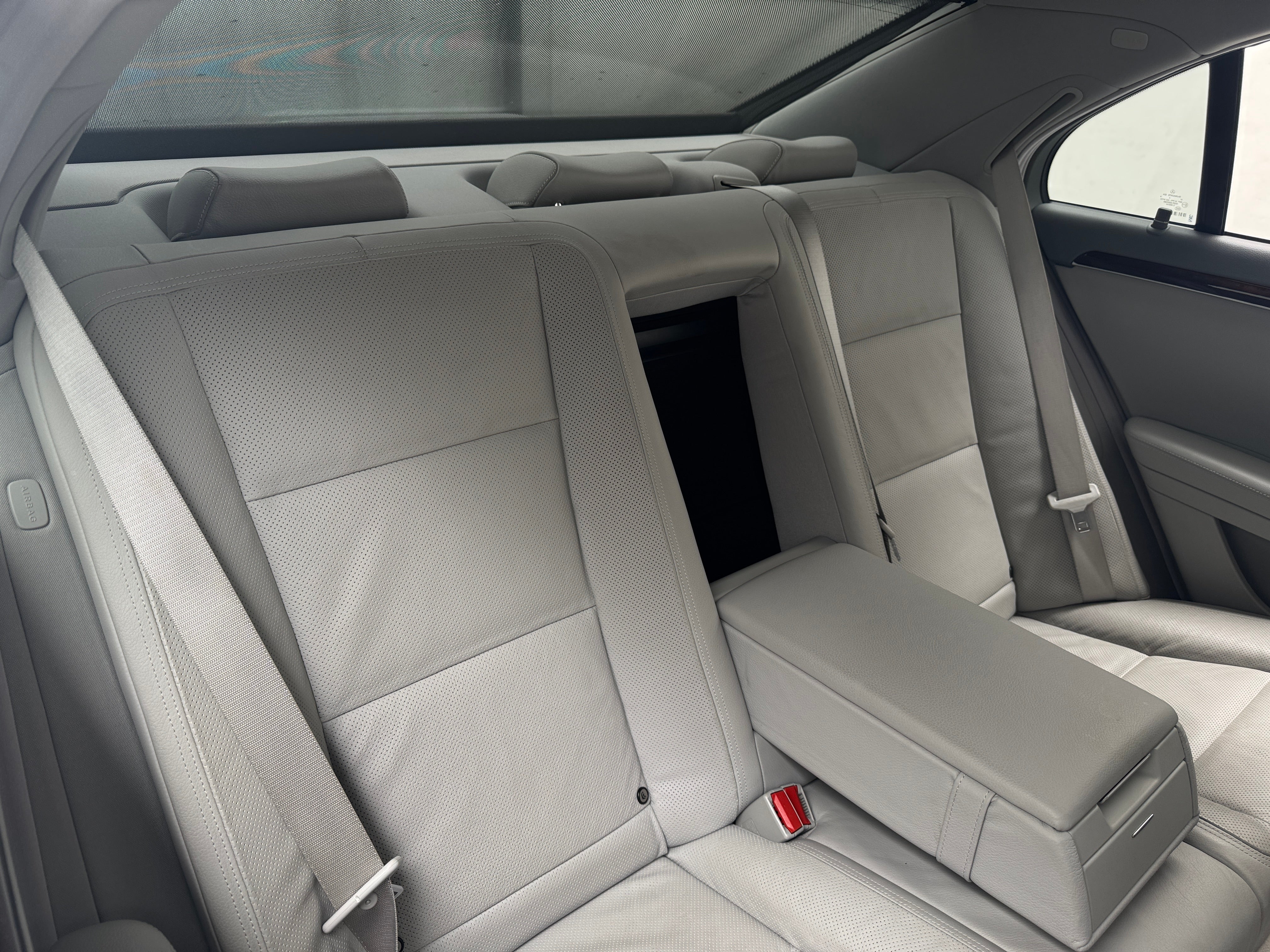 2010 Mercedes-Benz S-Class S 550 5
