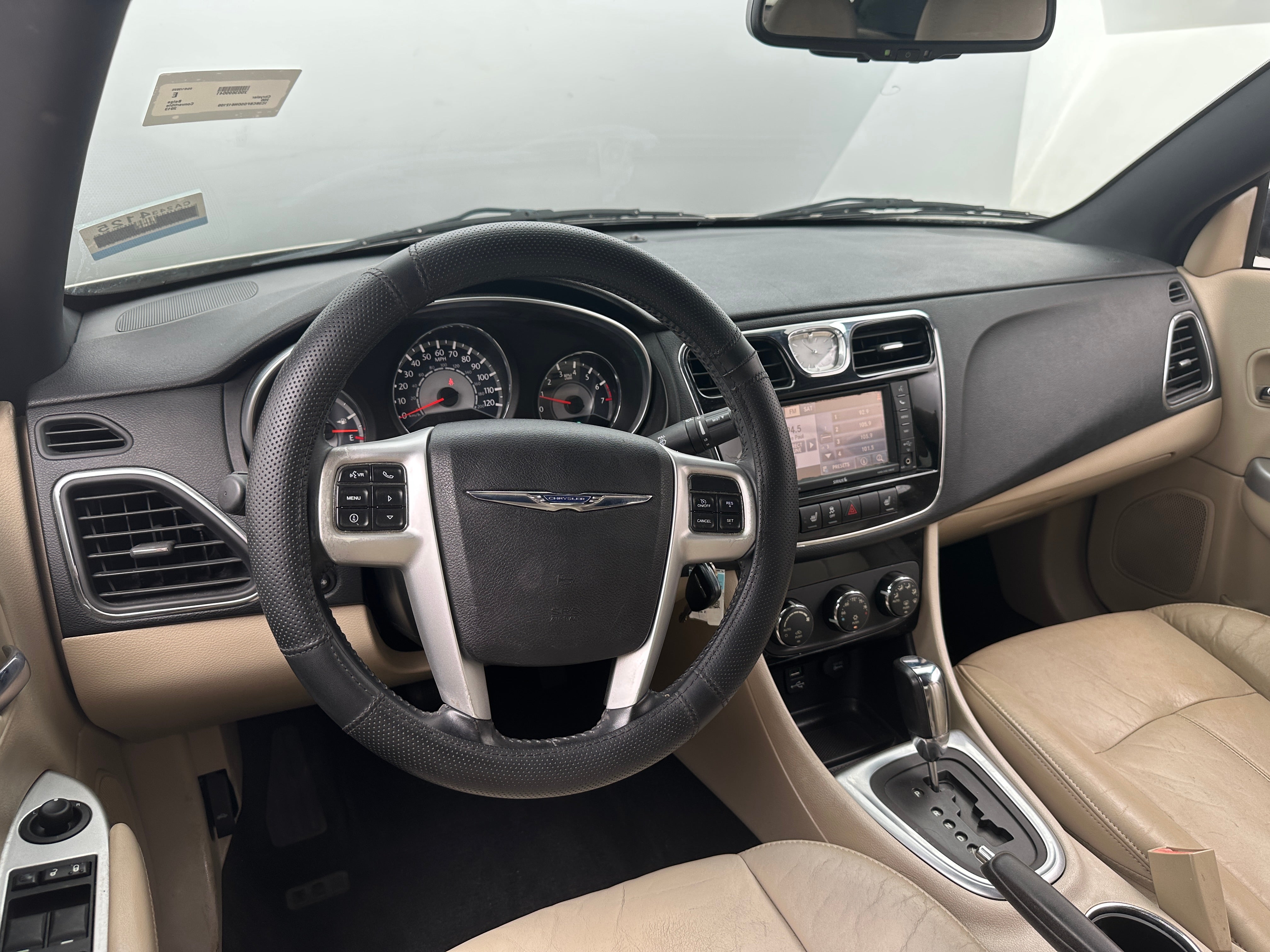 2013 Chrysler 200 Limited 2