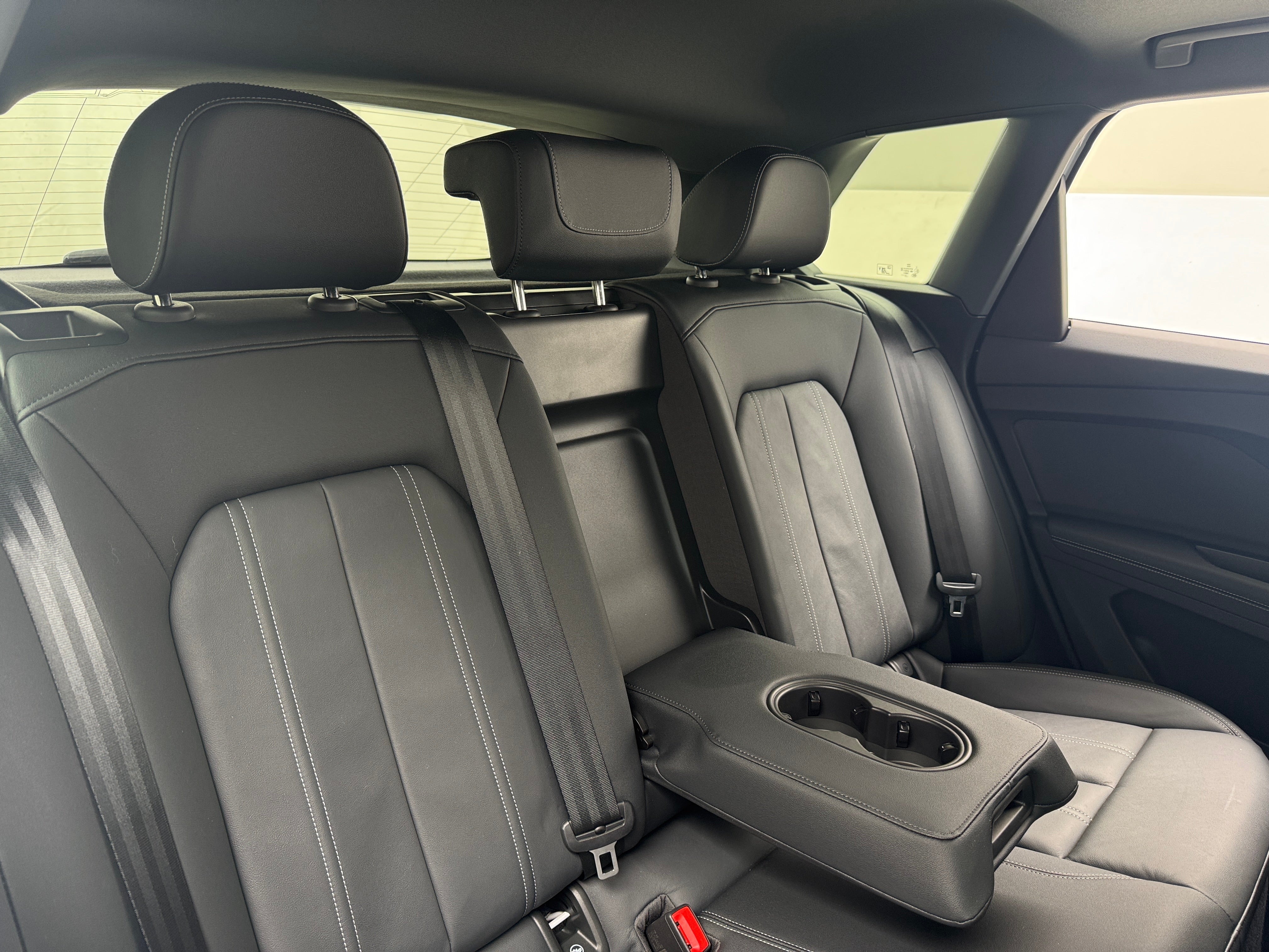 2023 Audi Q4 e-tron Prestige 5