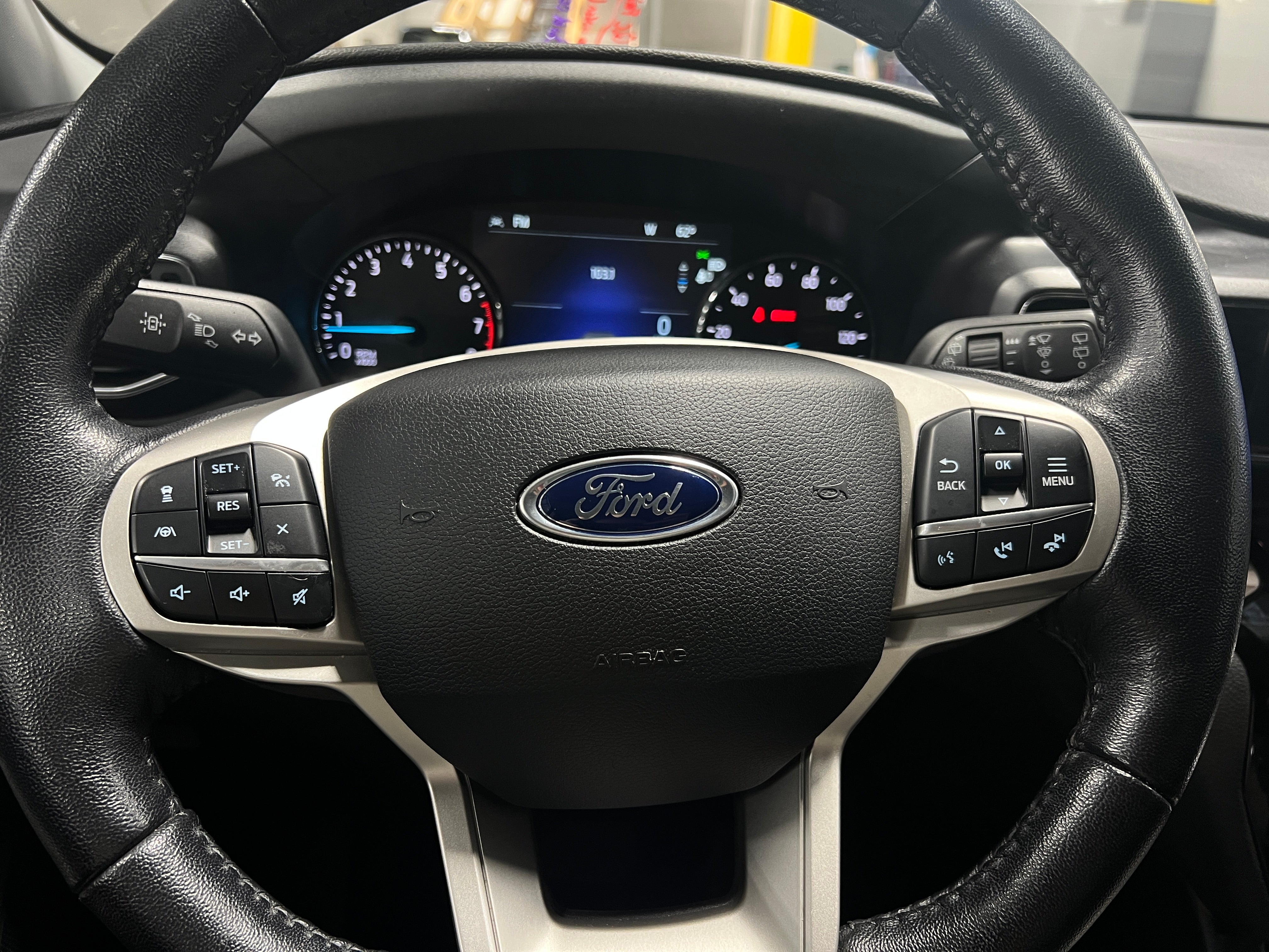 2021 Ford Explorer Limited 4