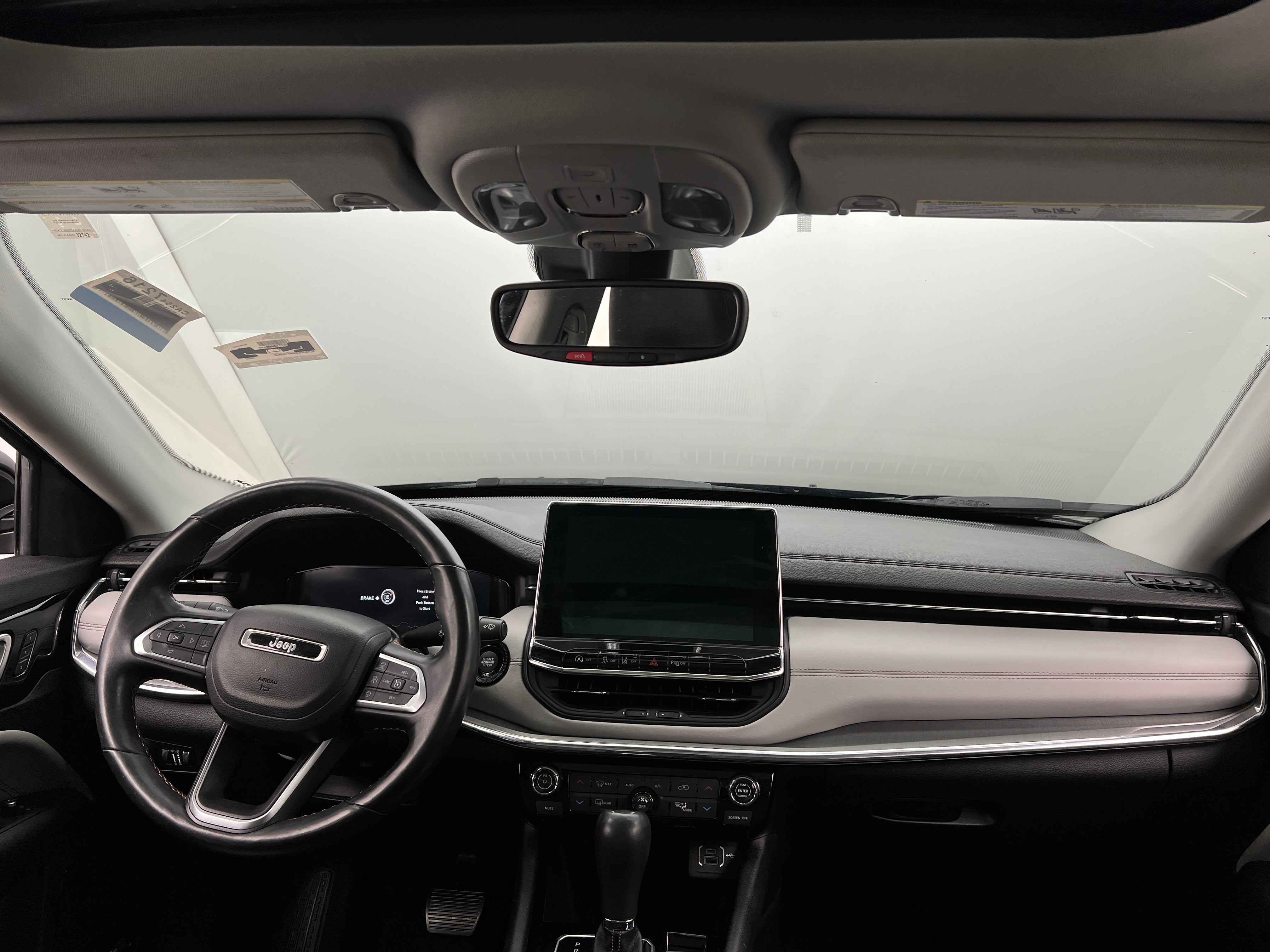 2022 Jeep Compass Limited 2