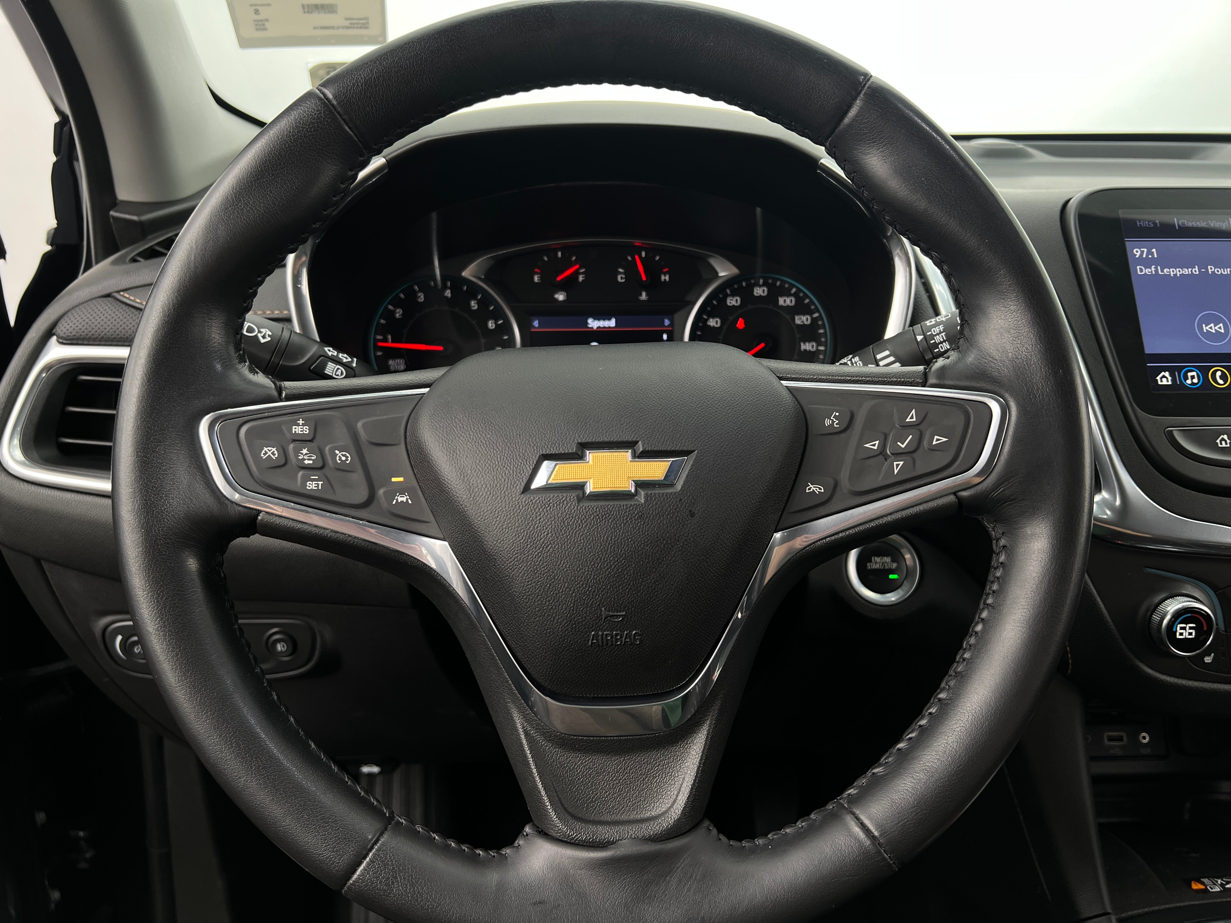 2020 Chevrolet Equinox Premier 4