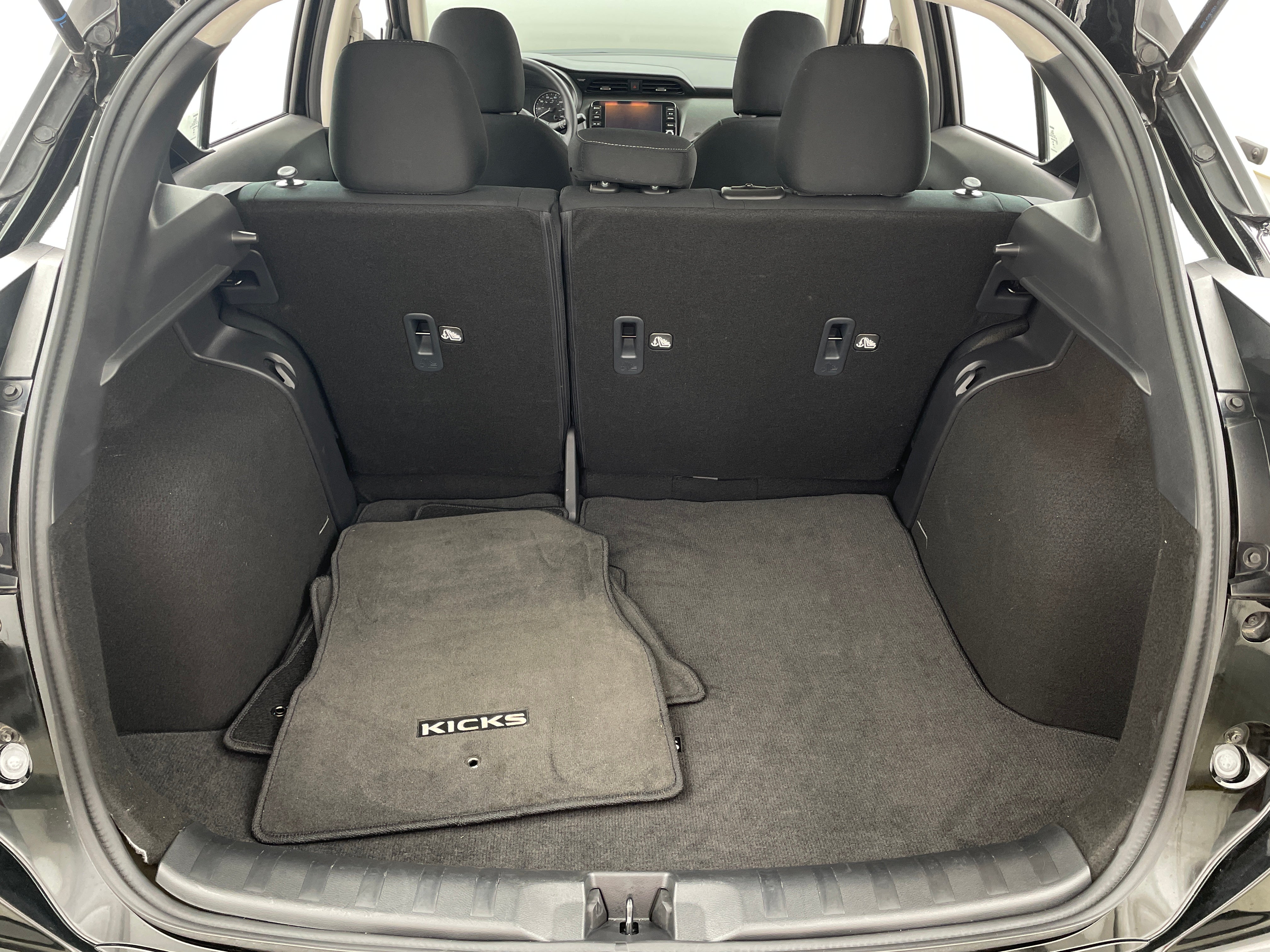 2024 Nissan Kicks SV 7