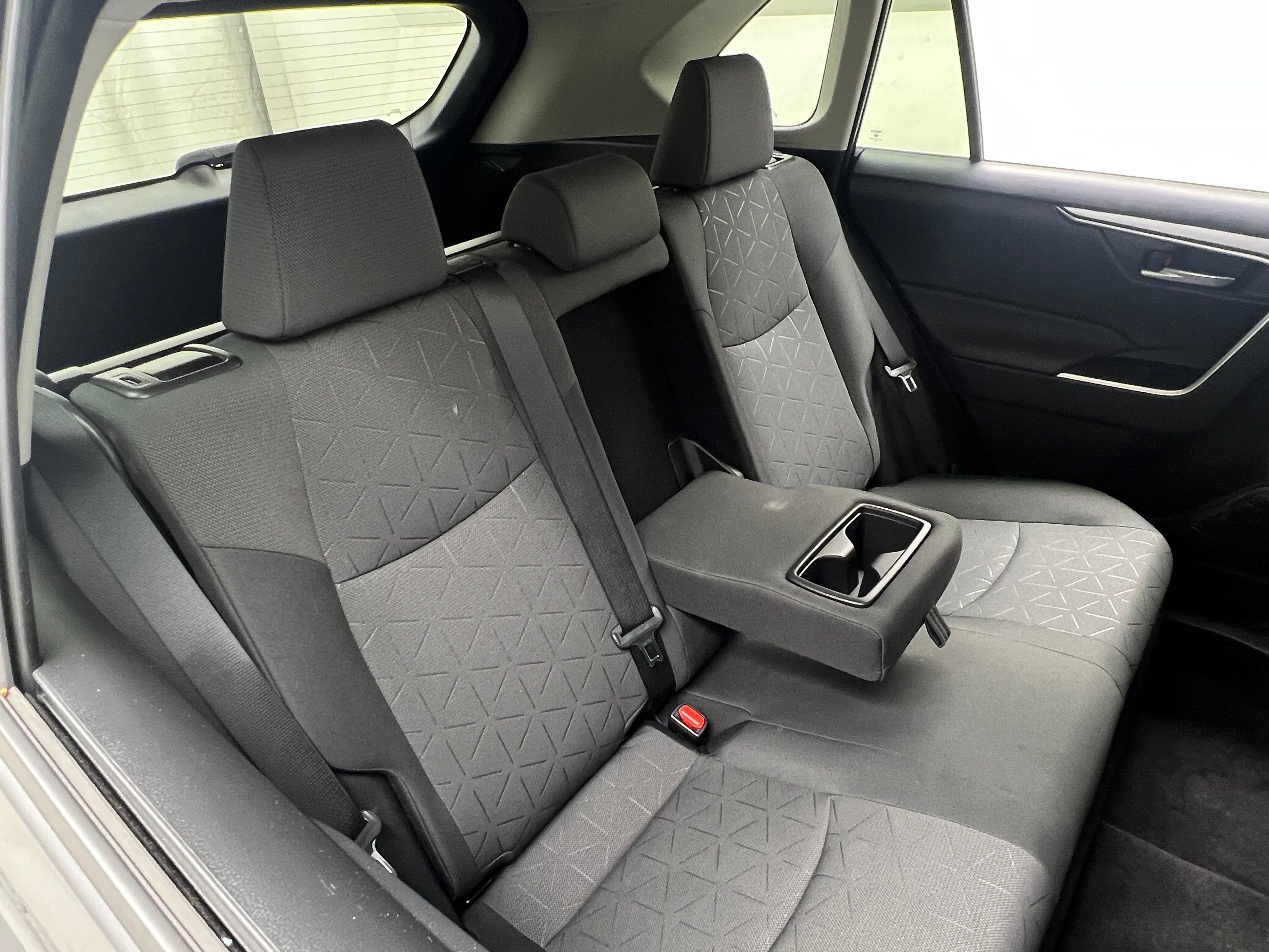 2023 Toyota RAV4 XLE 6