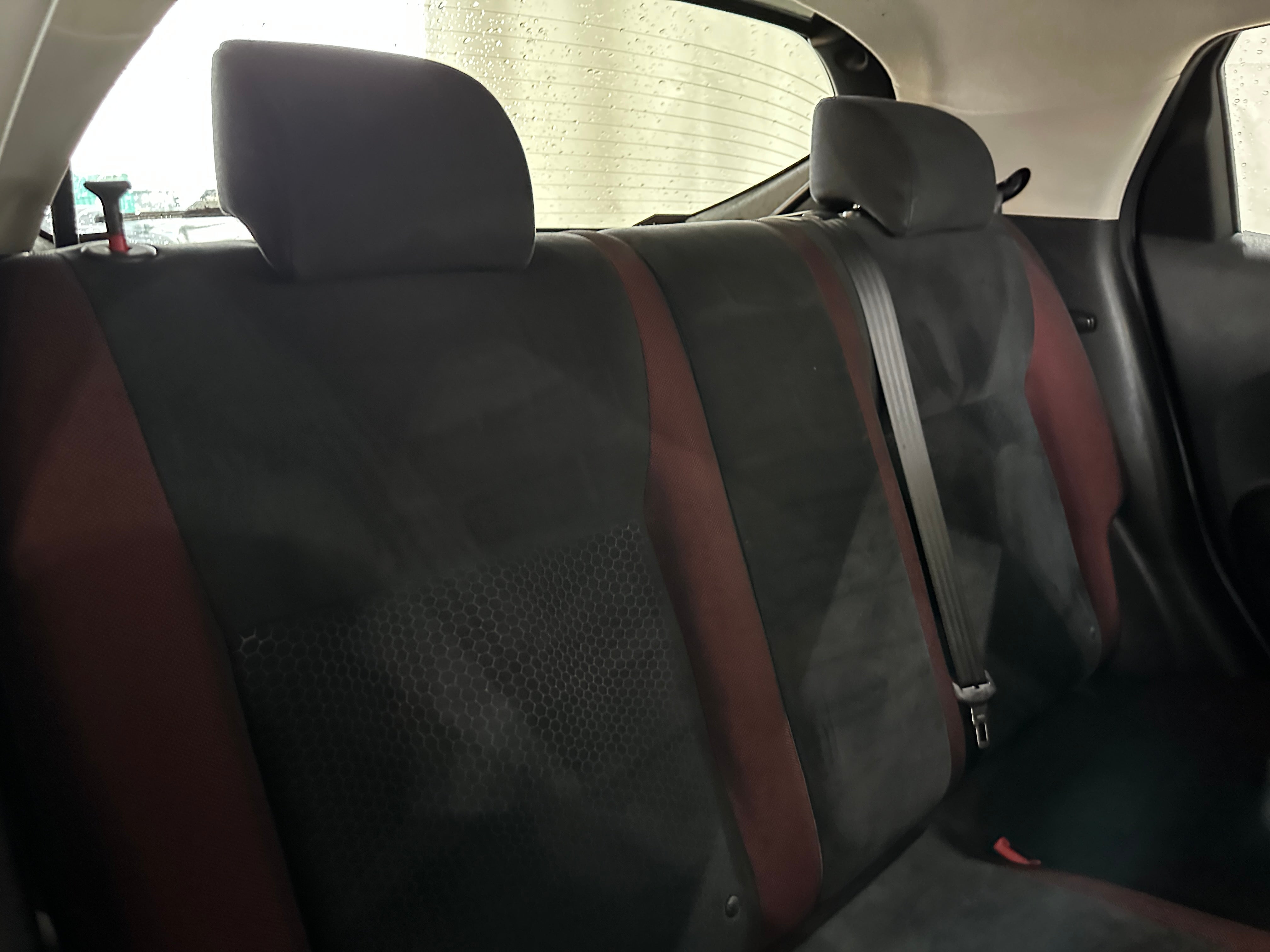2016 Nissan Juke SV 6