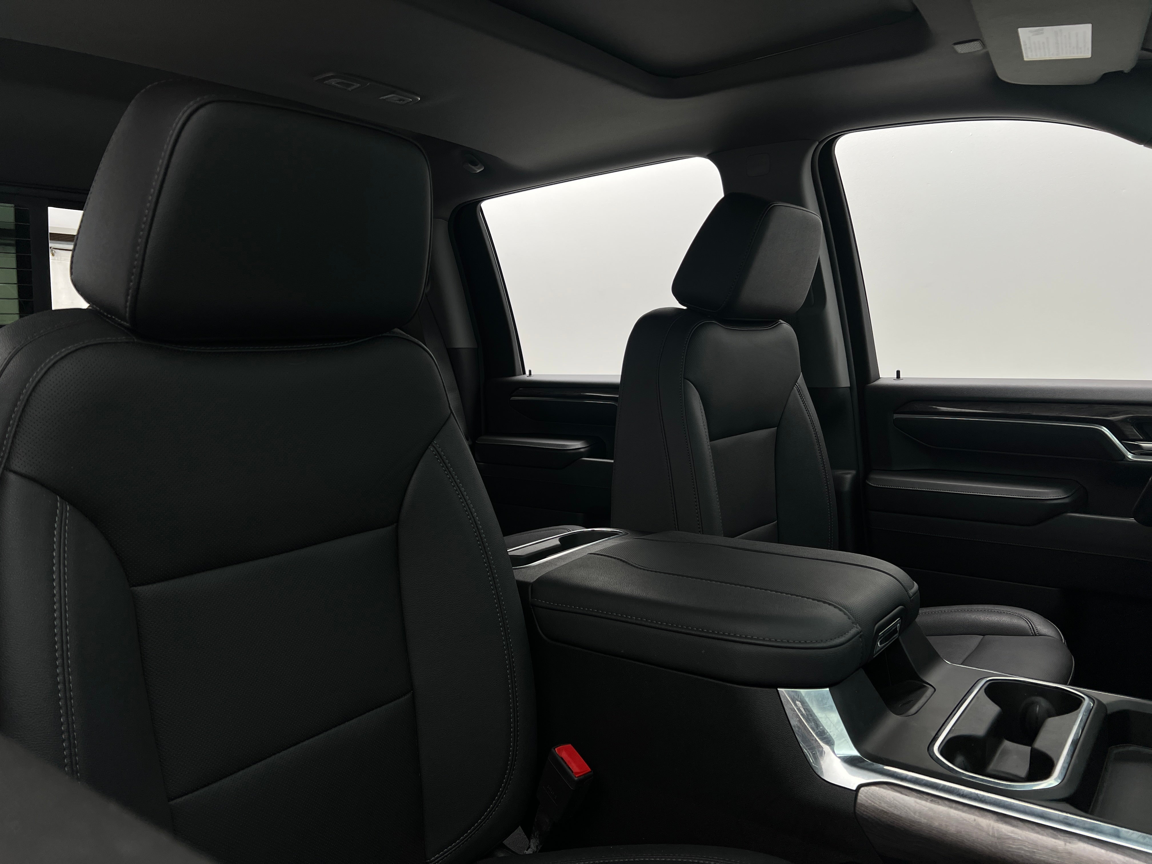2024 Chevrolet Silverado 2500 LTZ 2