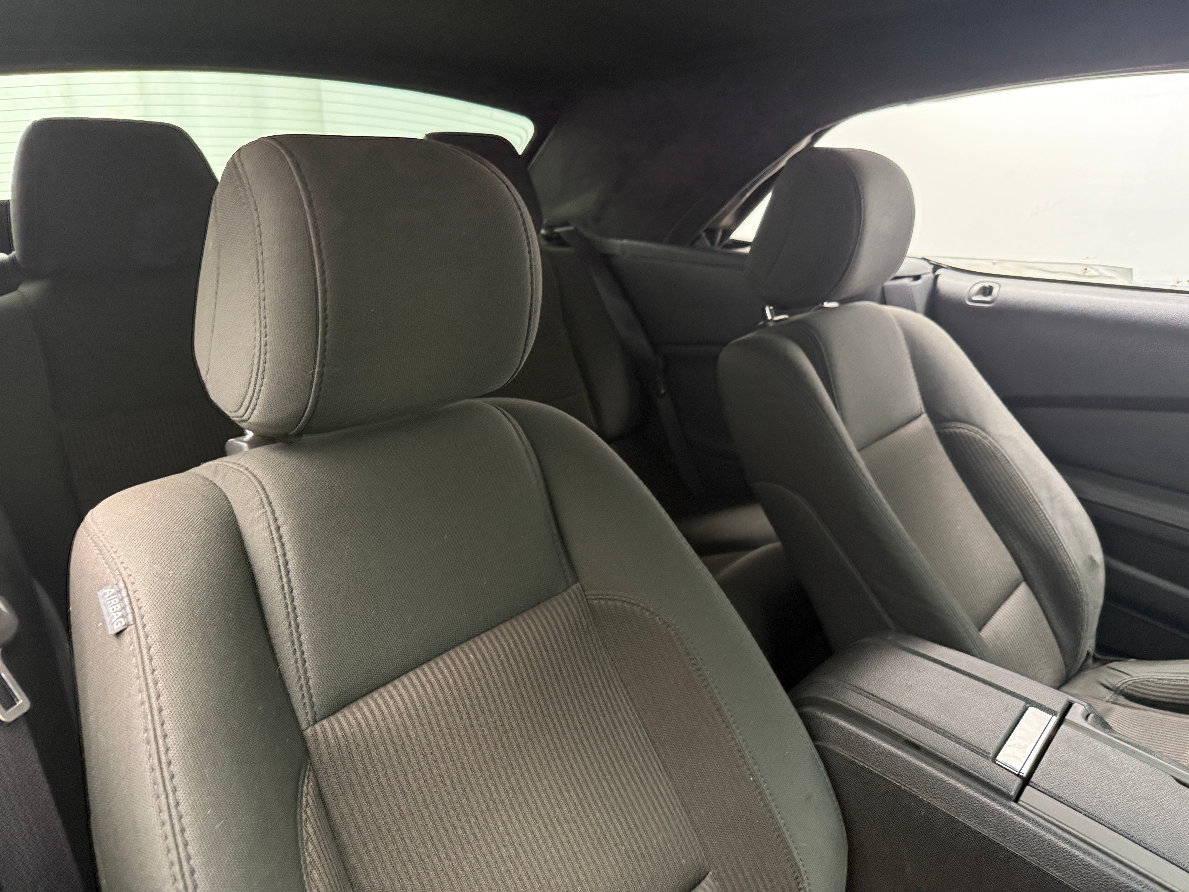 2014 Ford Mustang V6 2