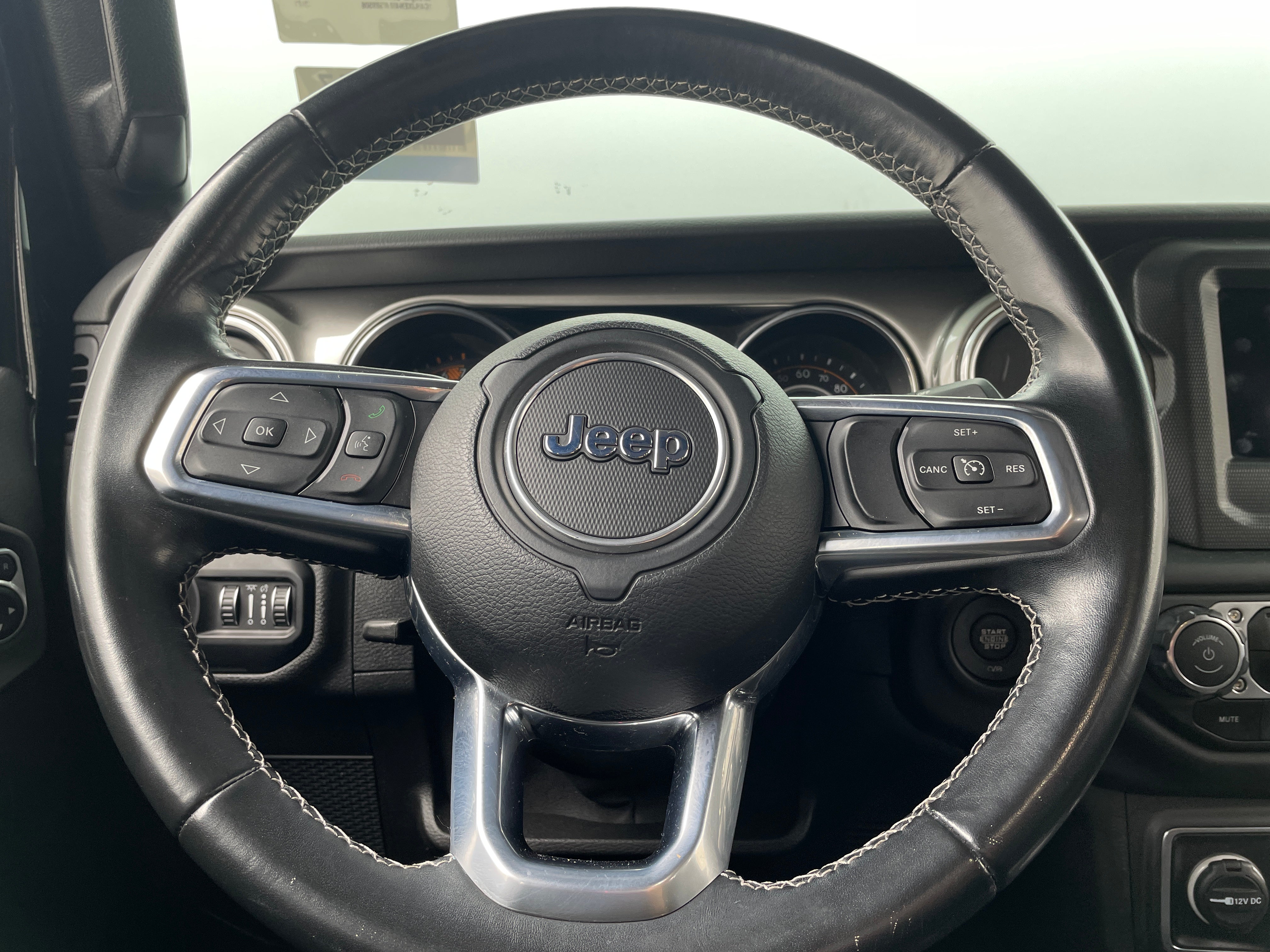 2021 Jeep Wrangler Unlimited Sahara 5
