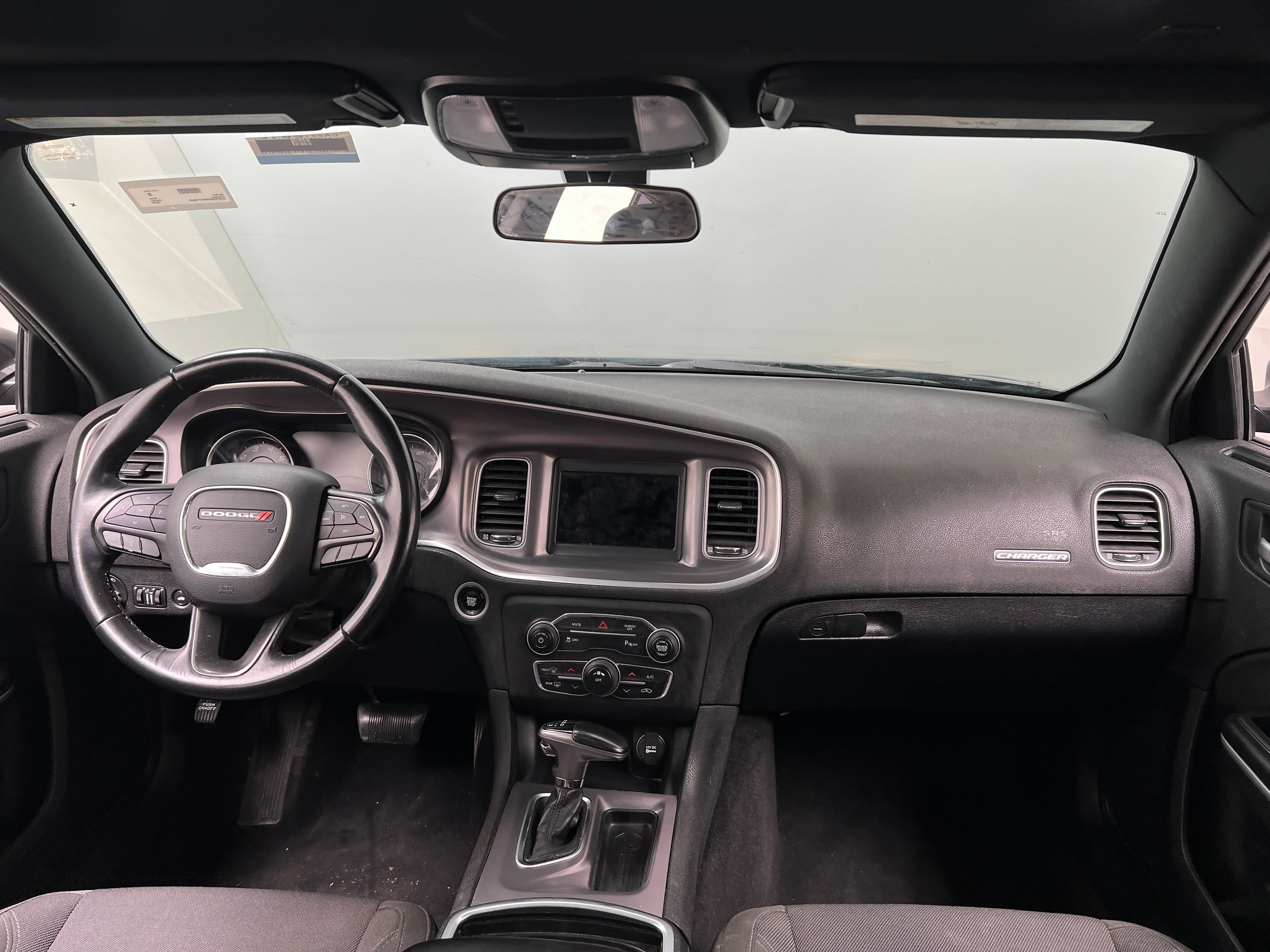 2019 Dodge Charger SXT 3
