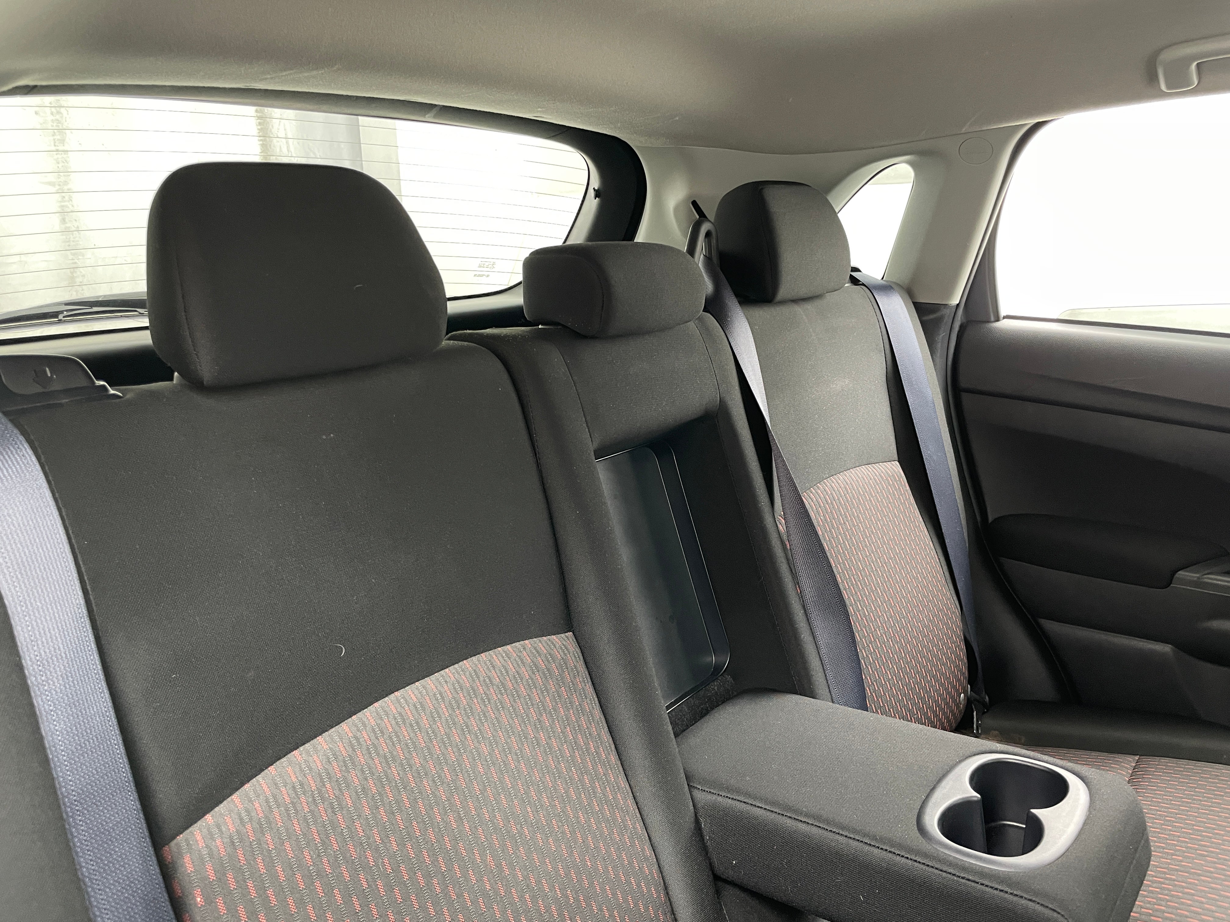 2019 Mitsubishi Outlander Sport LE 6