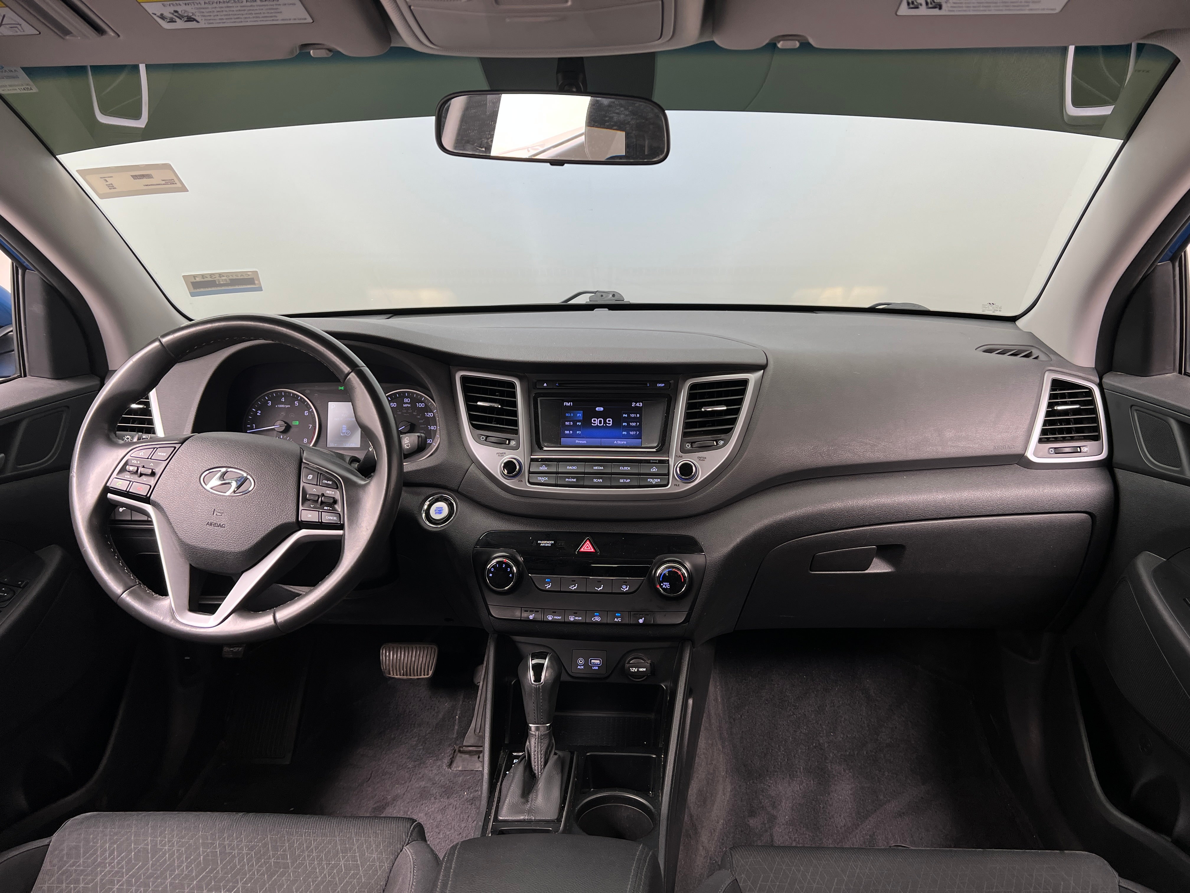 2016 Hyundai Tucson Sport 3