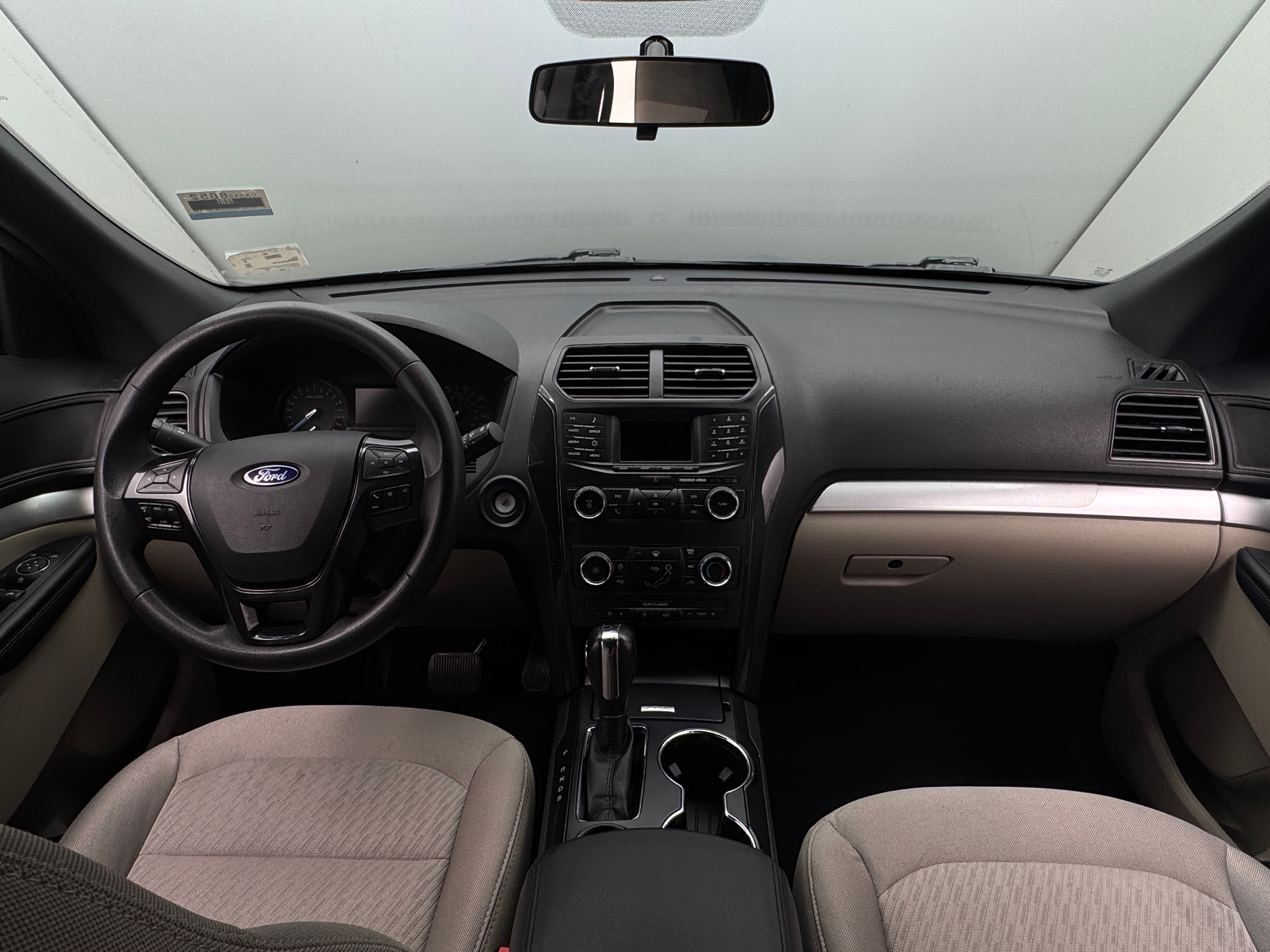 2019 Ford Explorer Base 3