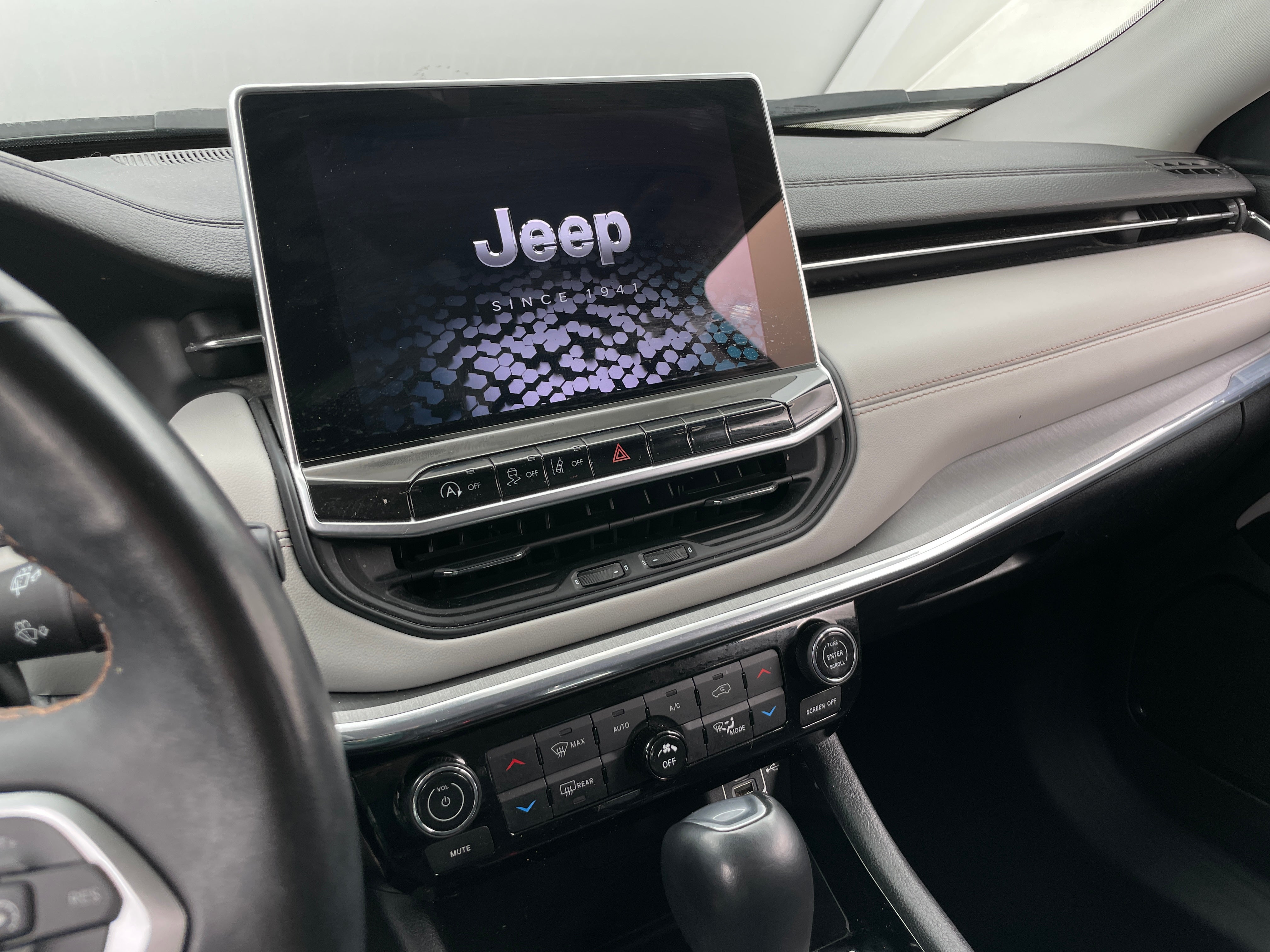 2022 Jeep Compass Limited 3