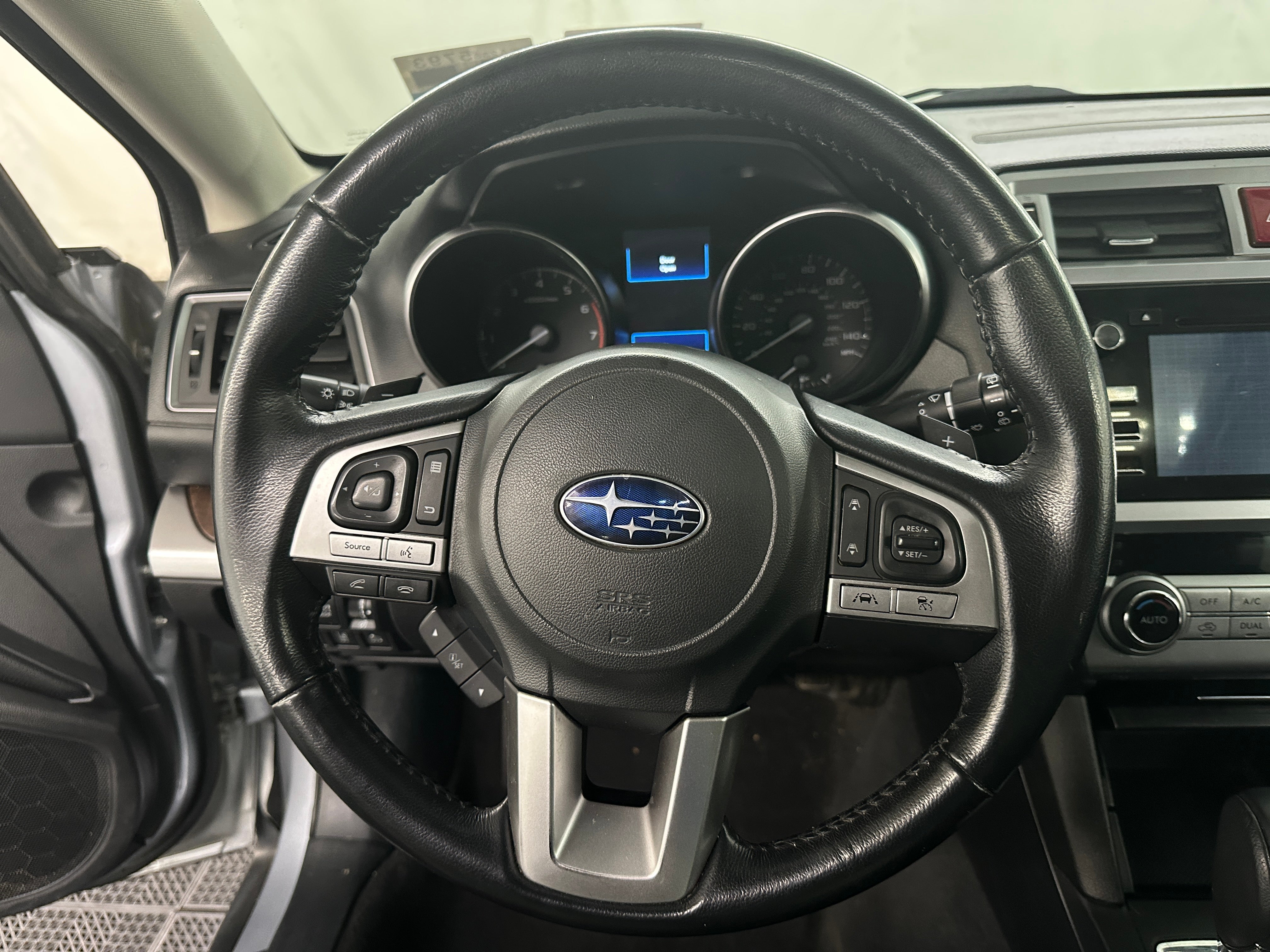 2016 Subaru Outback 2.5i Limited 4