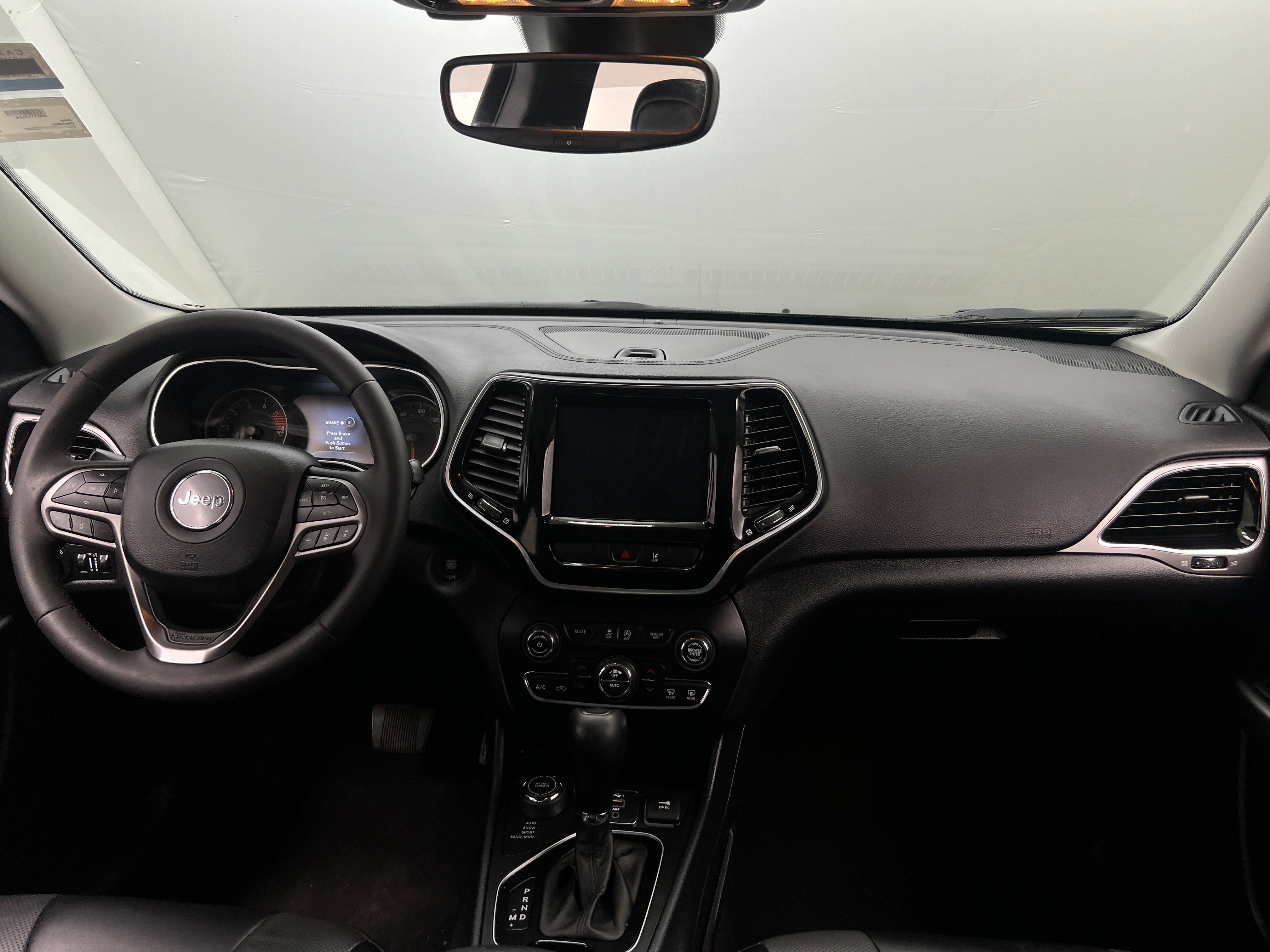2022 Jeep Cherokee Limited Edition 2