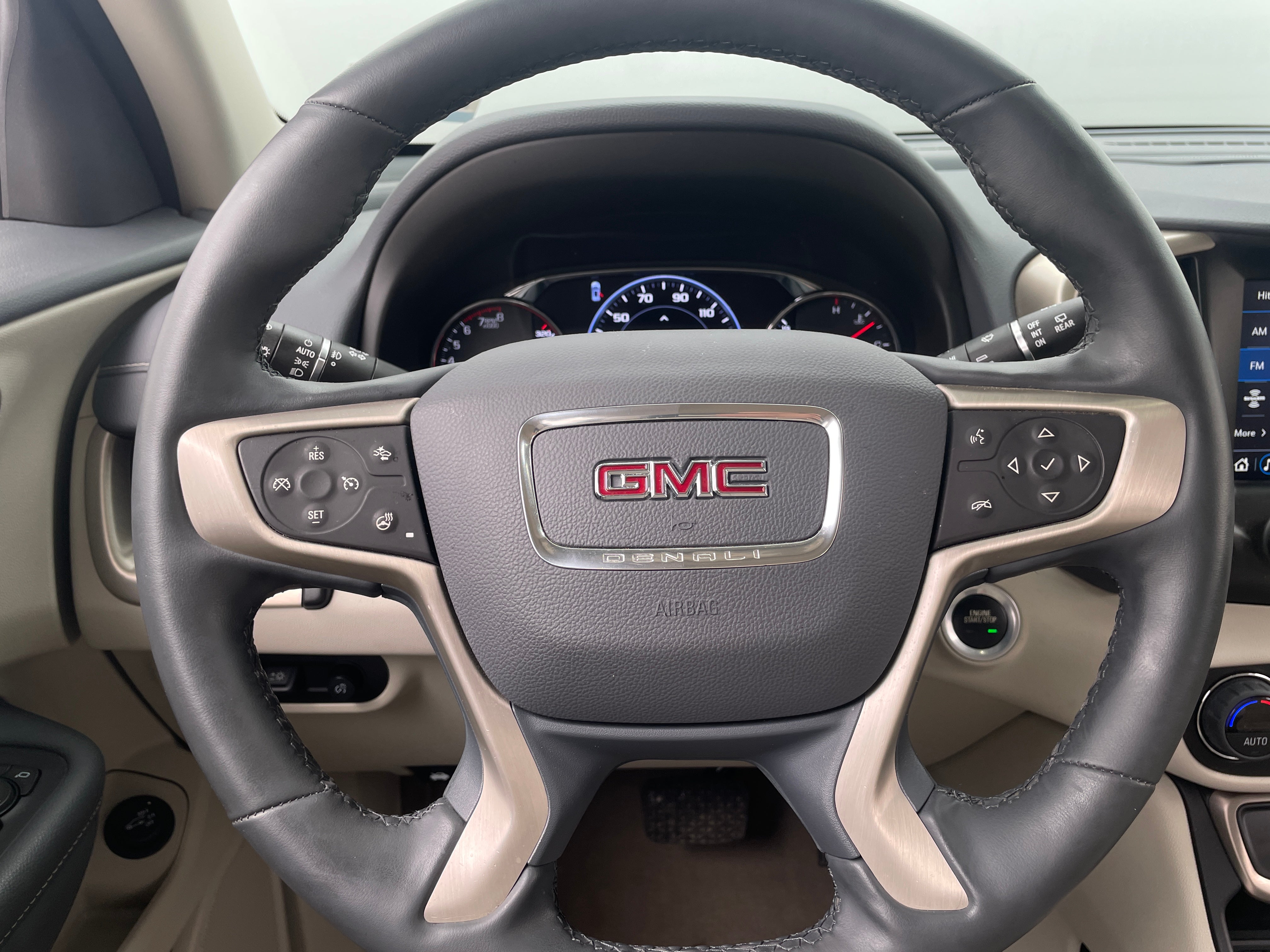 2023 GMC Terrain Denali 4