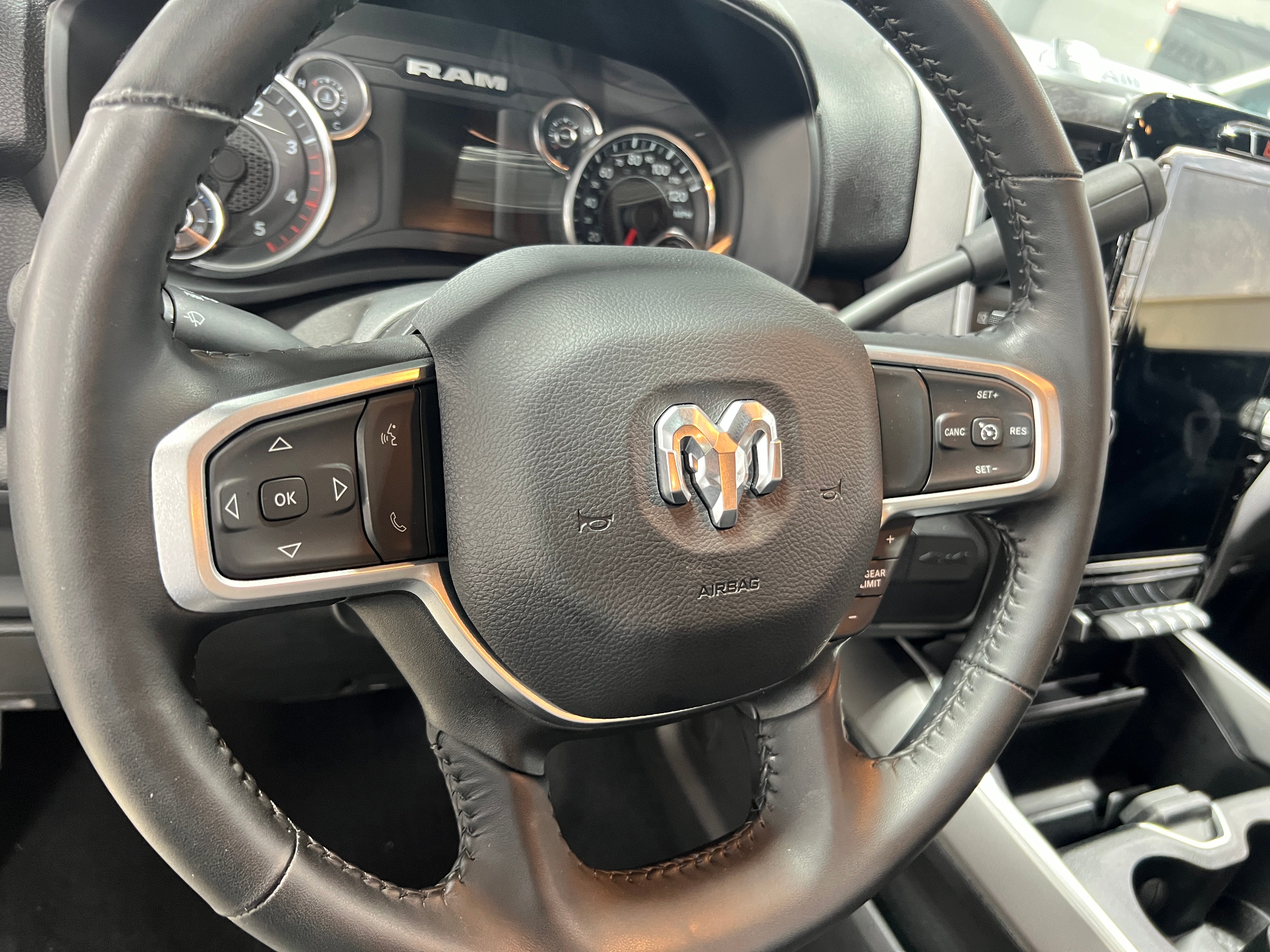 2024 RAM 3500 Big Horn 5