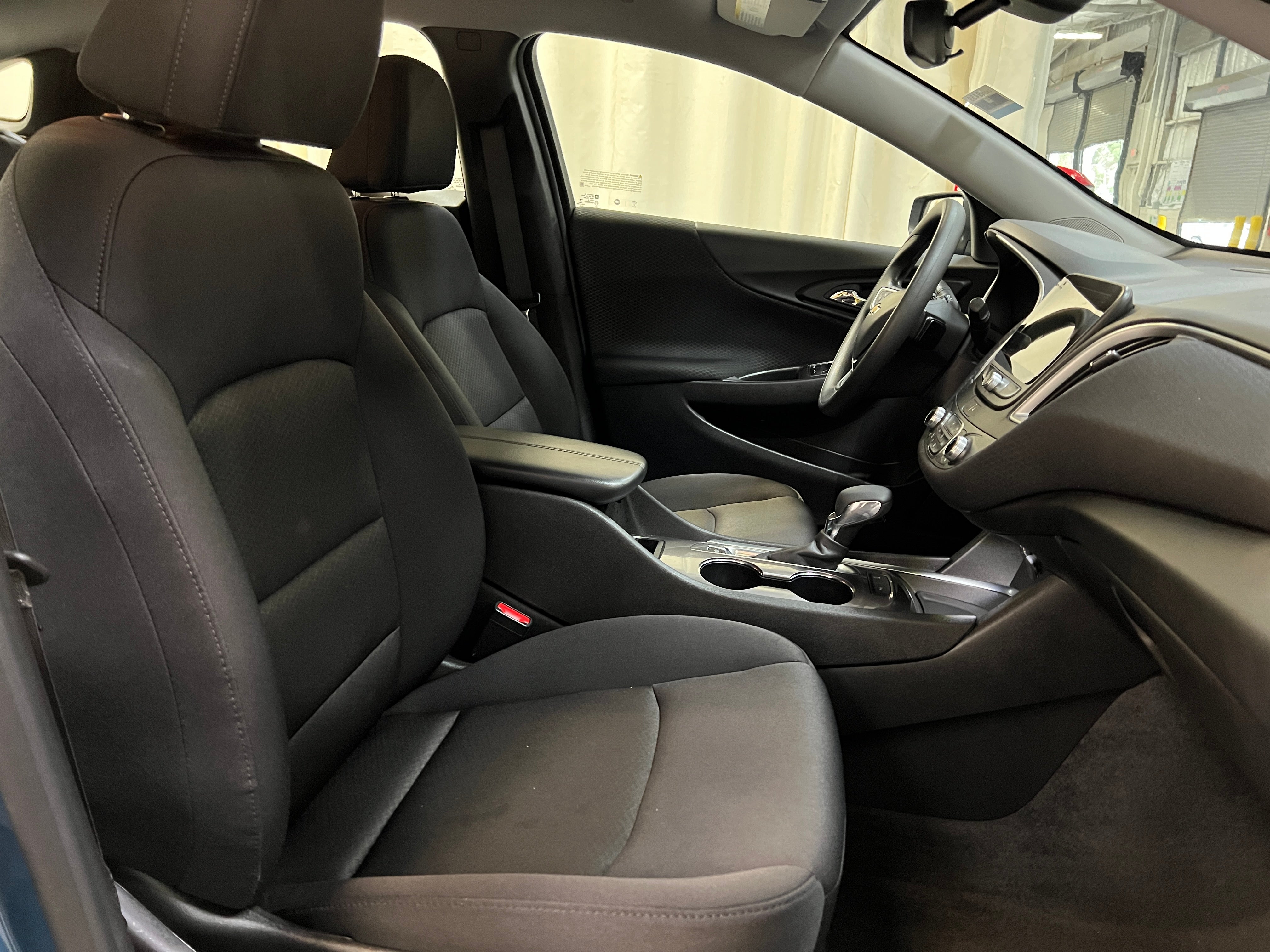 2024 Chevrolet Malibu LT 2