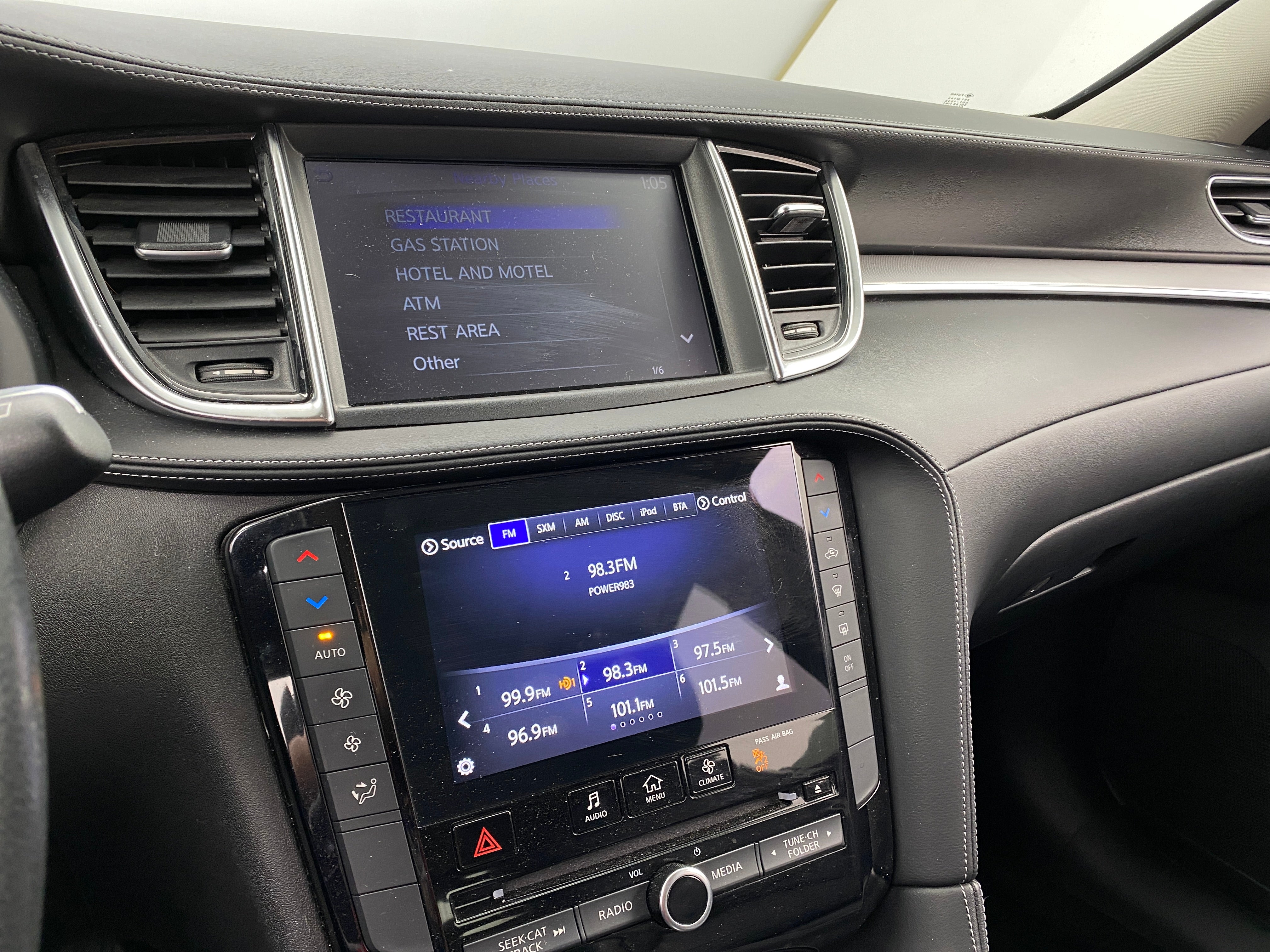 2019 INFINITI QX50 Luxe 3