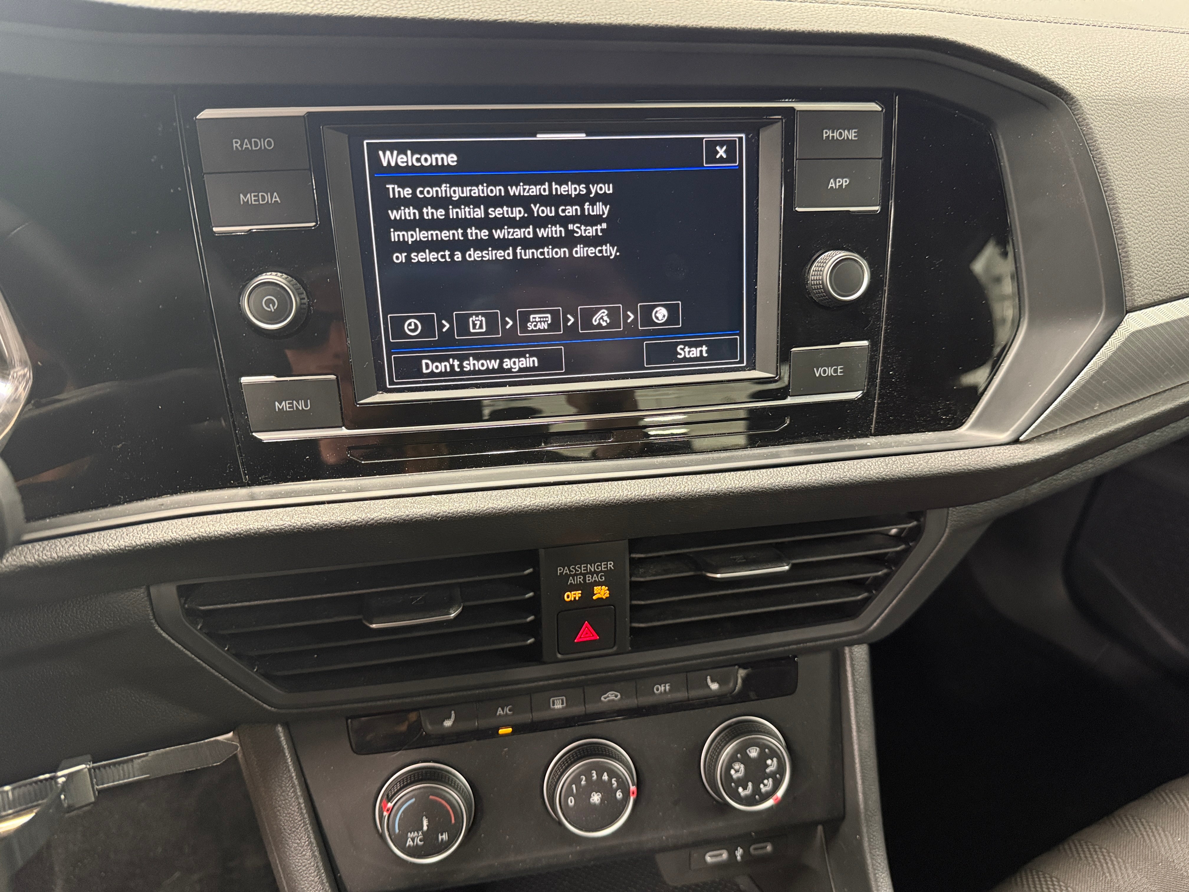 2024 Volkswagen Jetta Sport 4