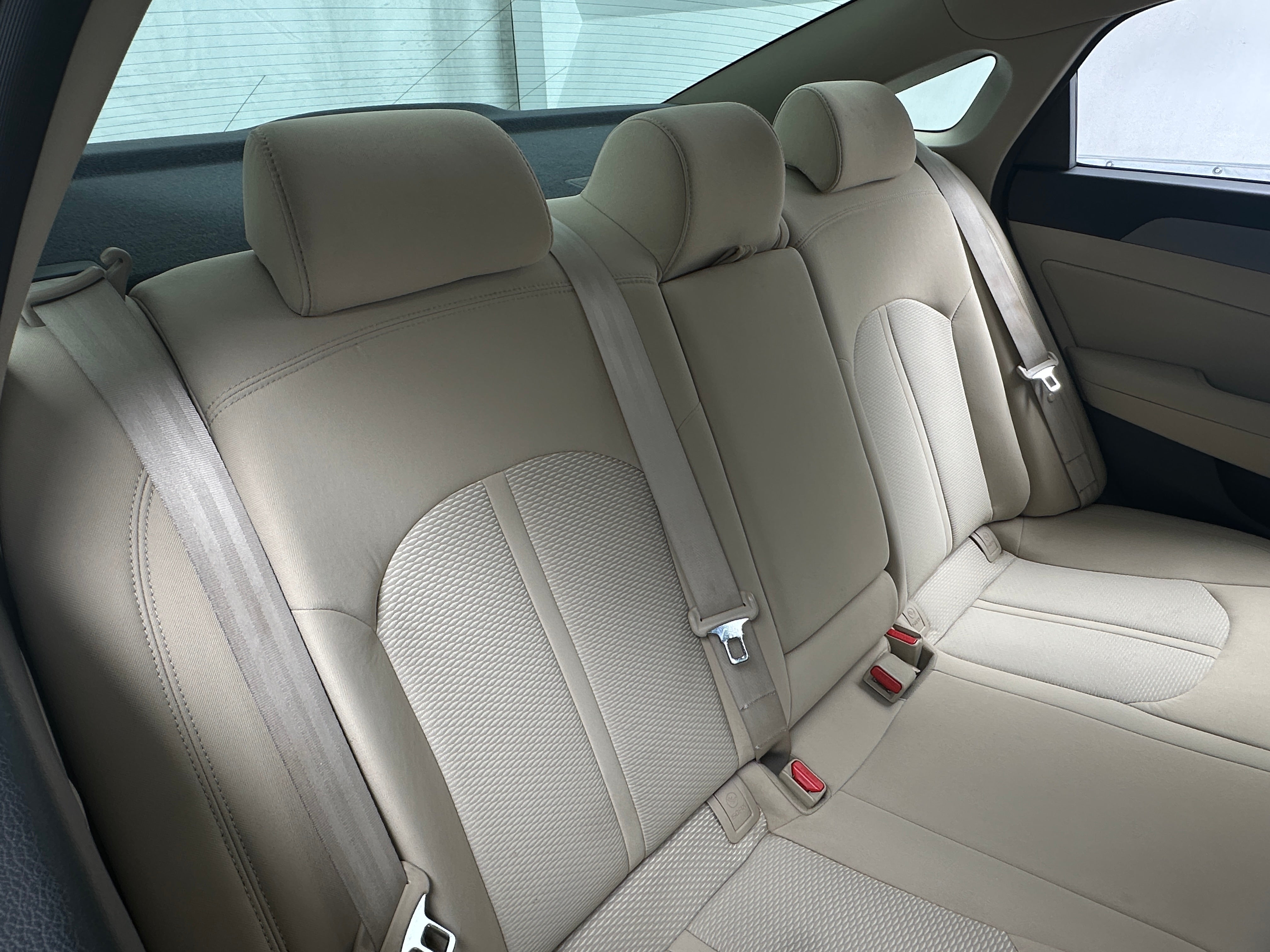 2015 Hyundai Sonata SE 6