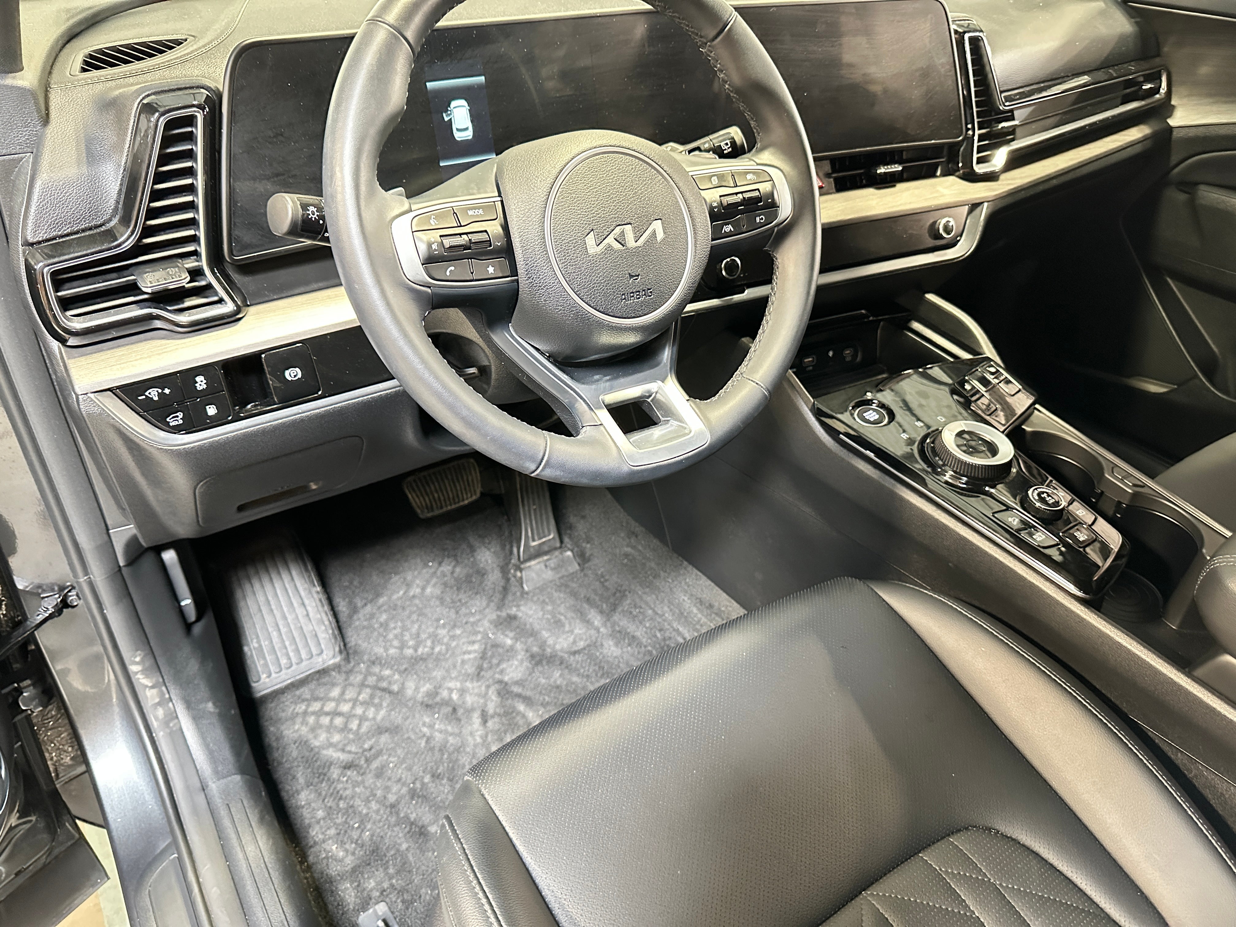 2023 Kia Sportage X-Line 2