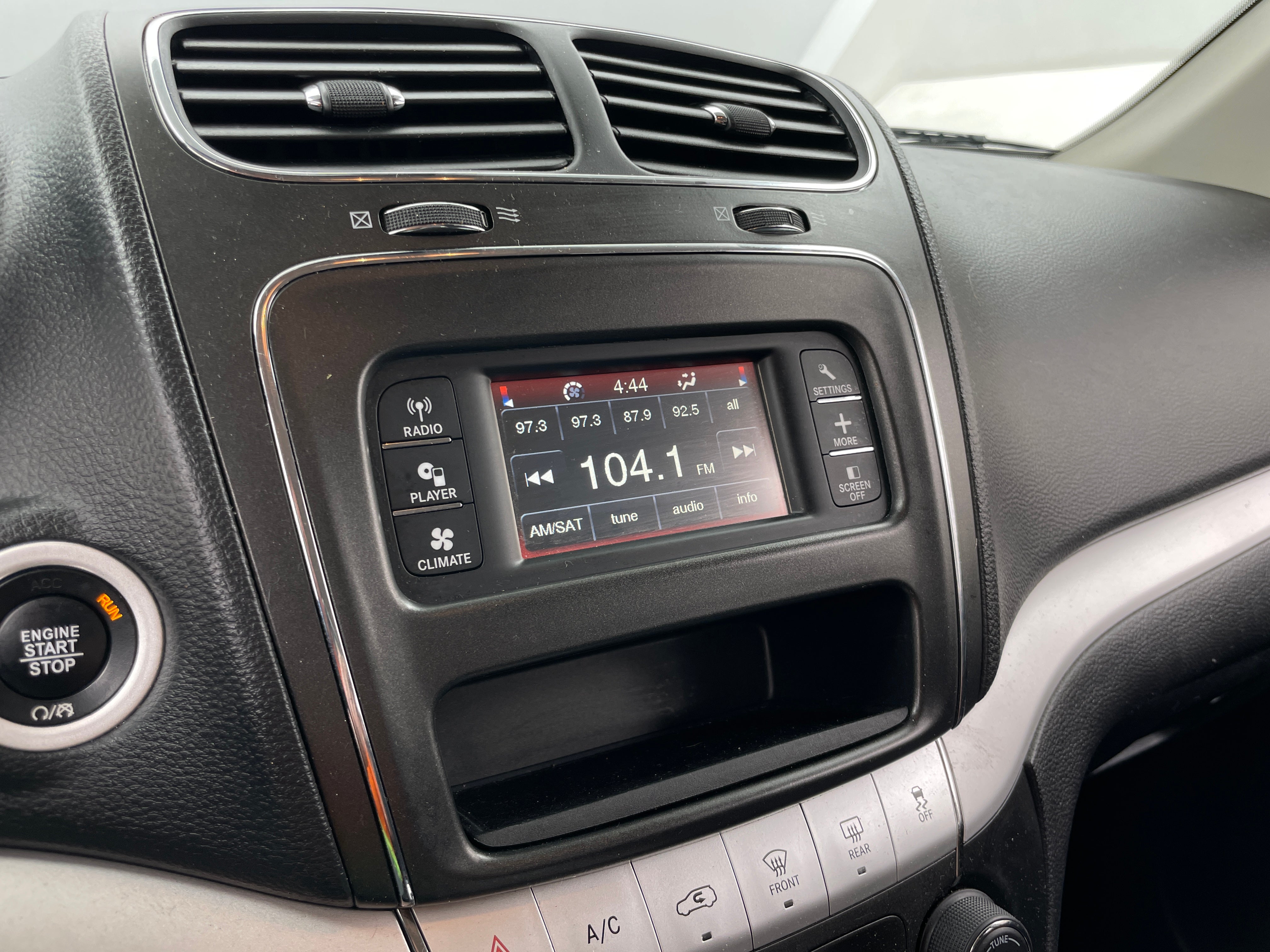 2018 Dodge Journey SE 4