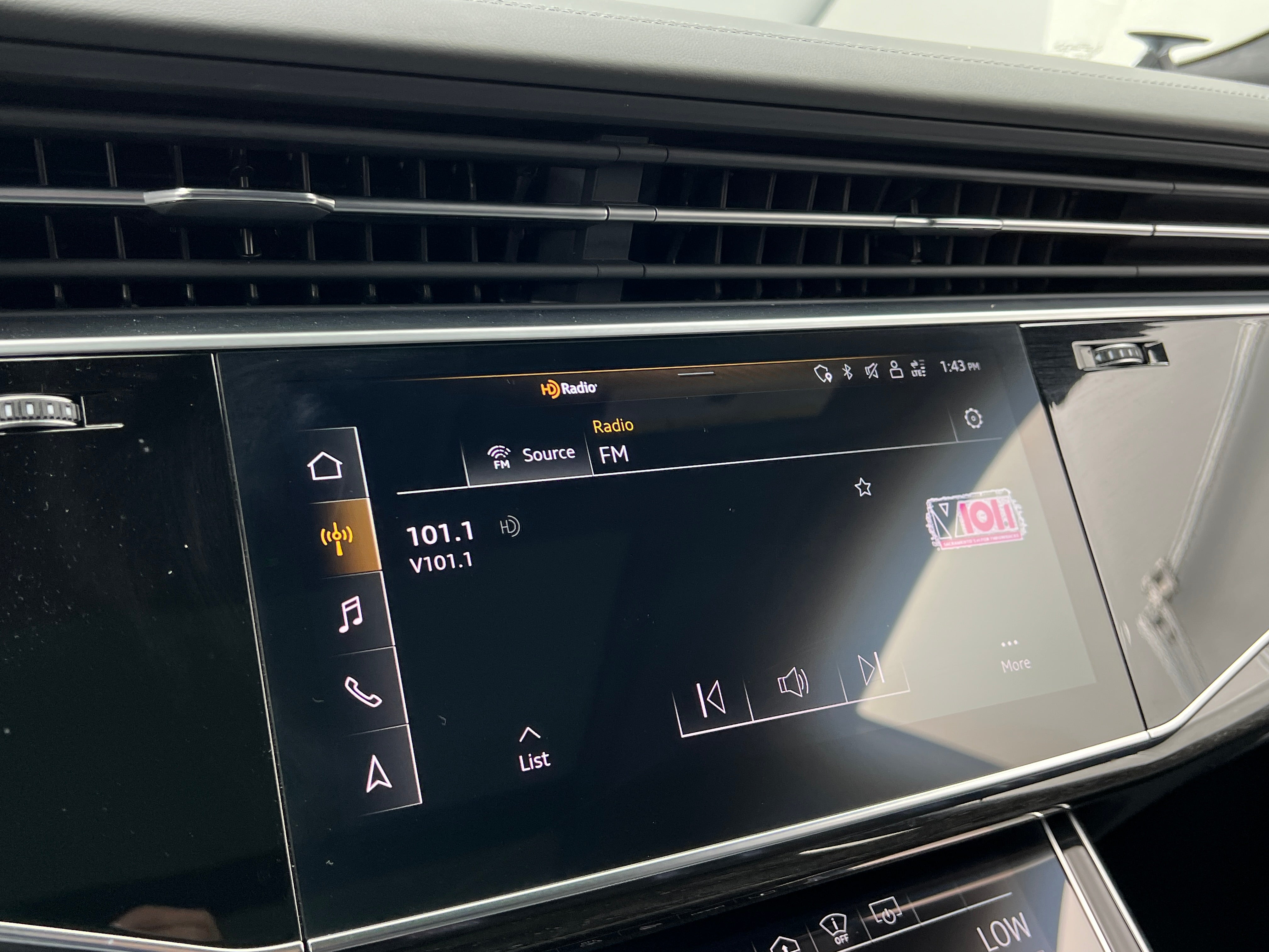 2021 Audi RS Q8  3