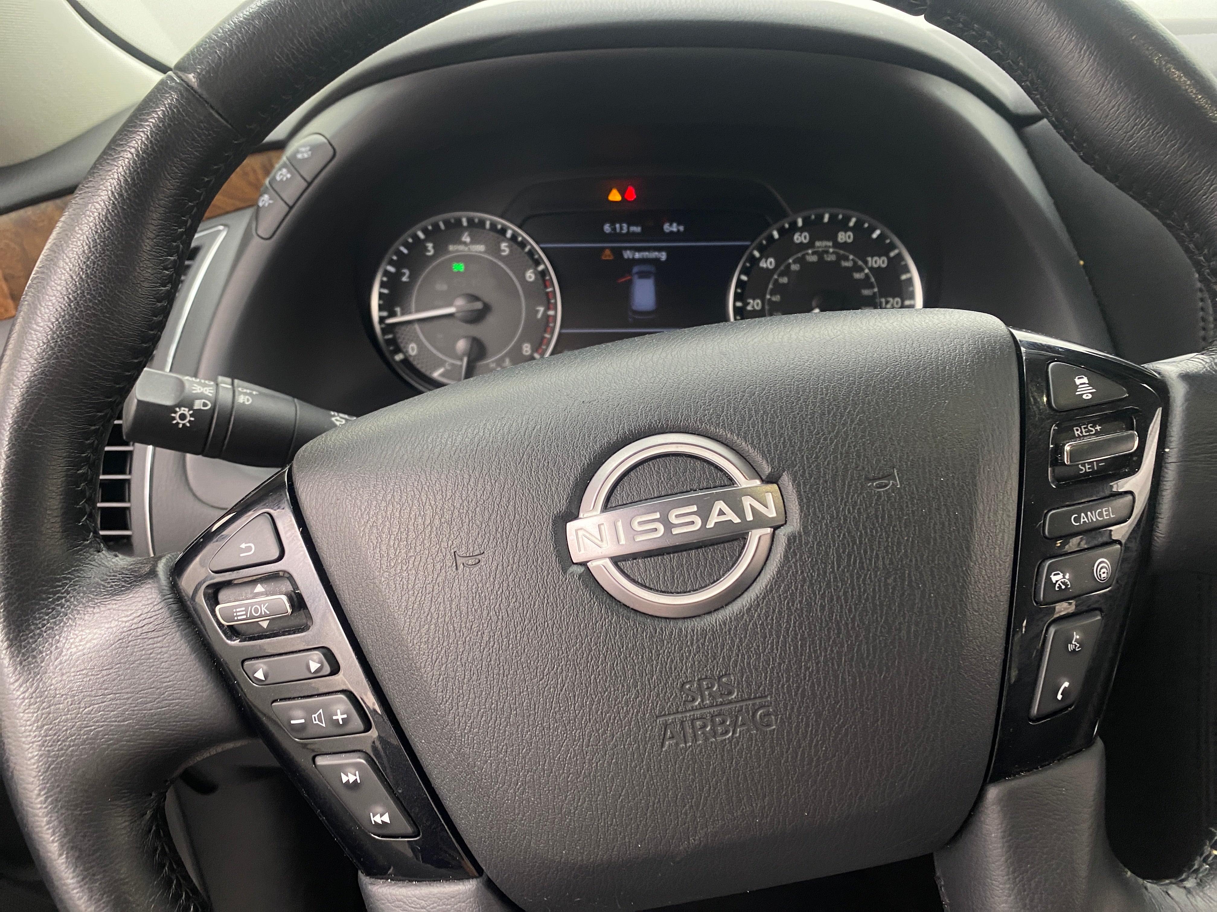 2023 Nissan Armada SL 4