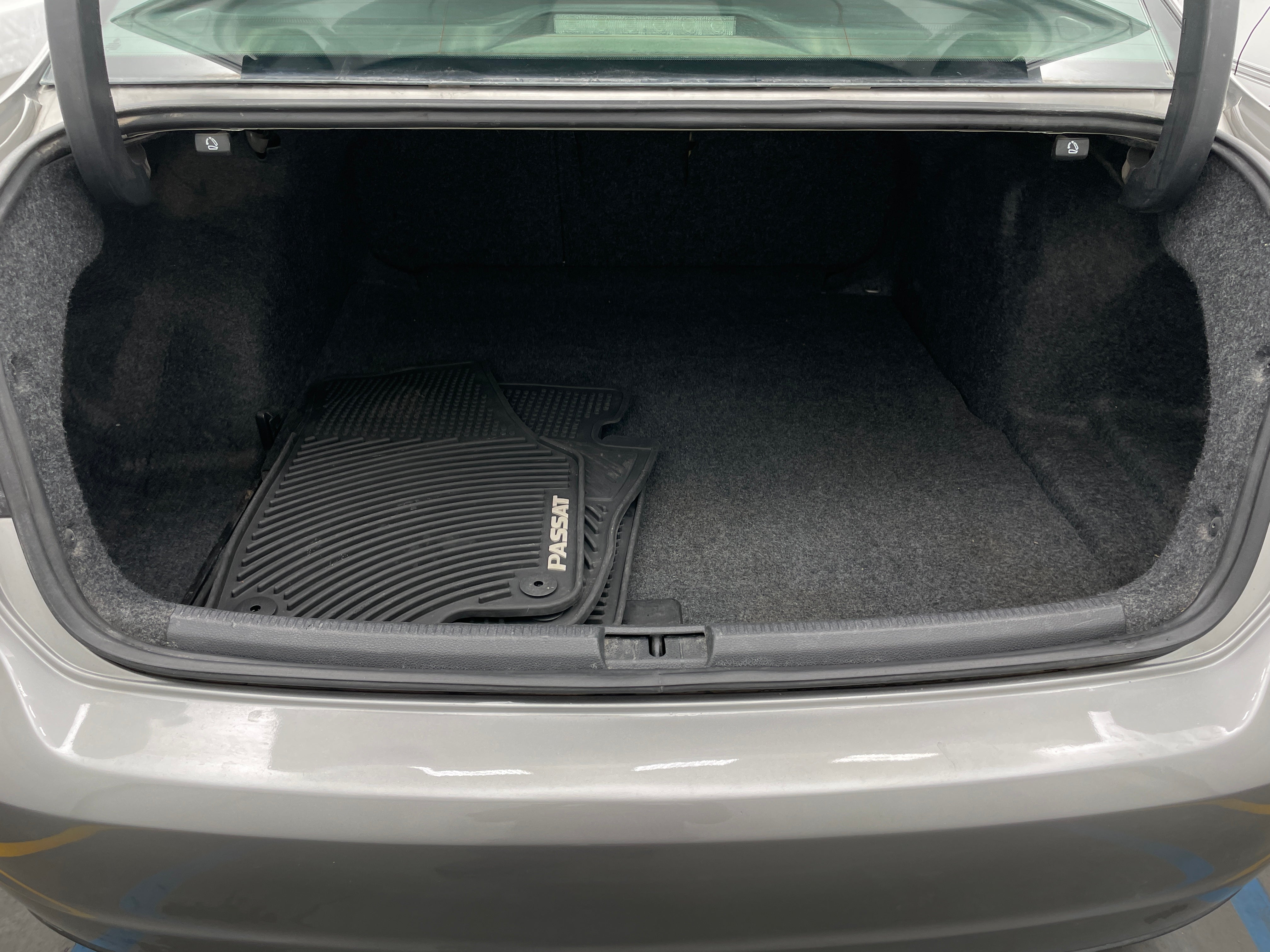 2014 Volkswagen Passat Wolfsburg Edition 7