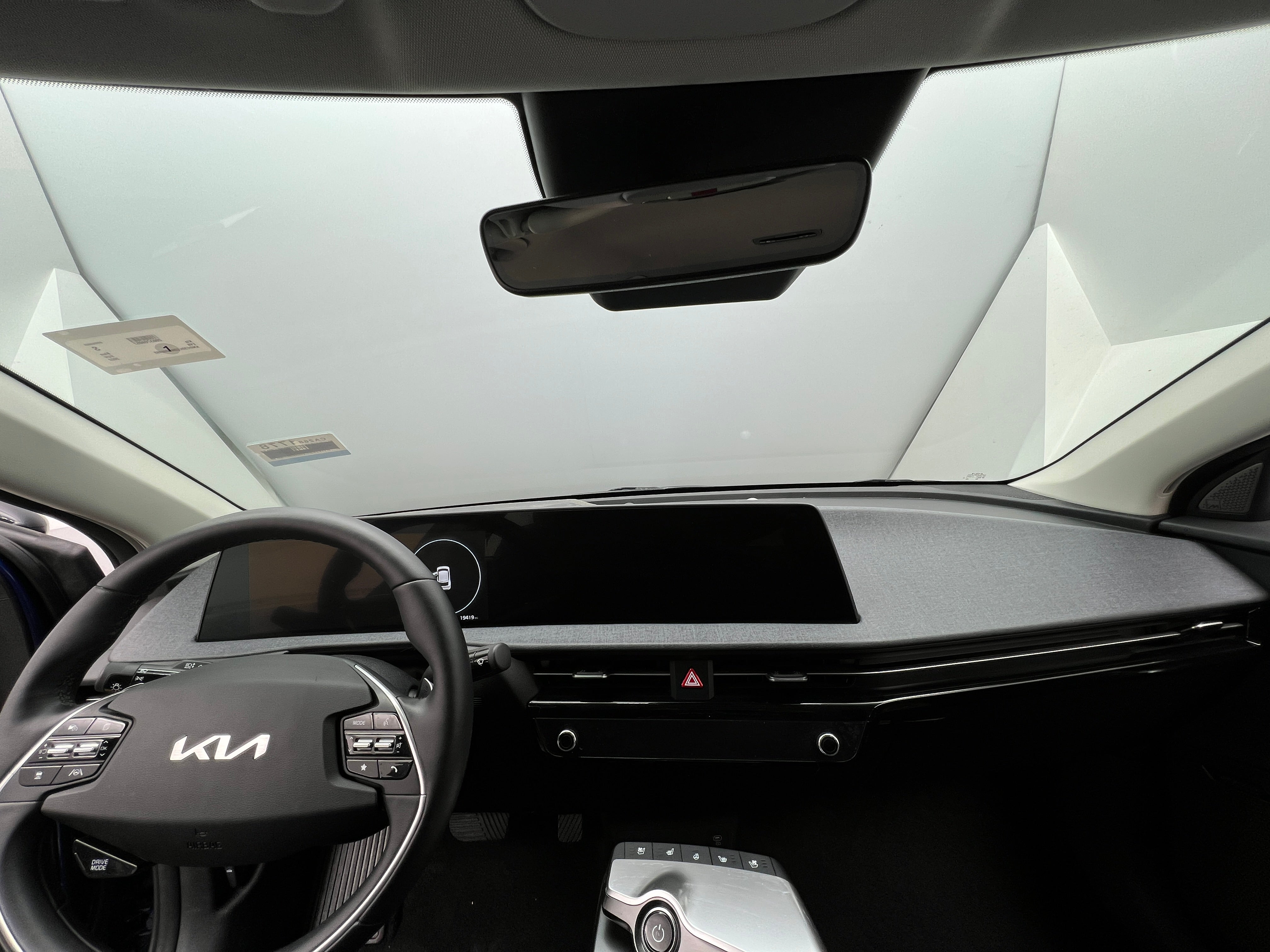 2022 Kia EV6 Wind 2
