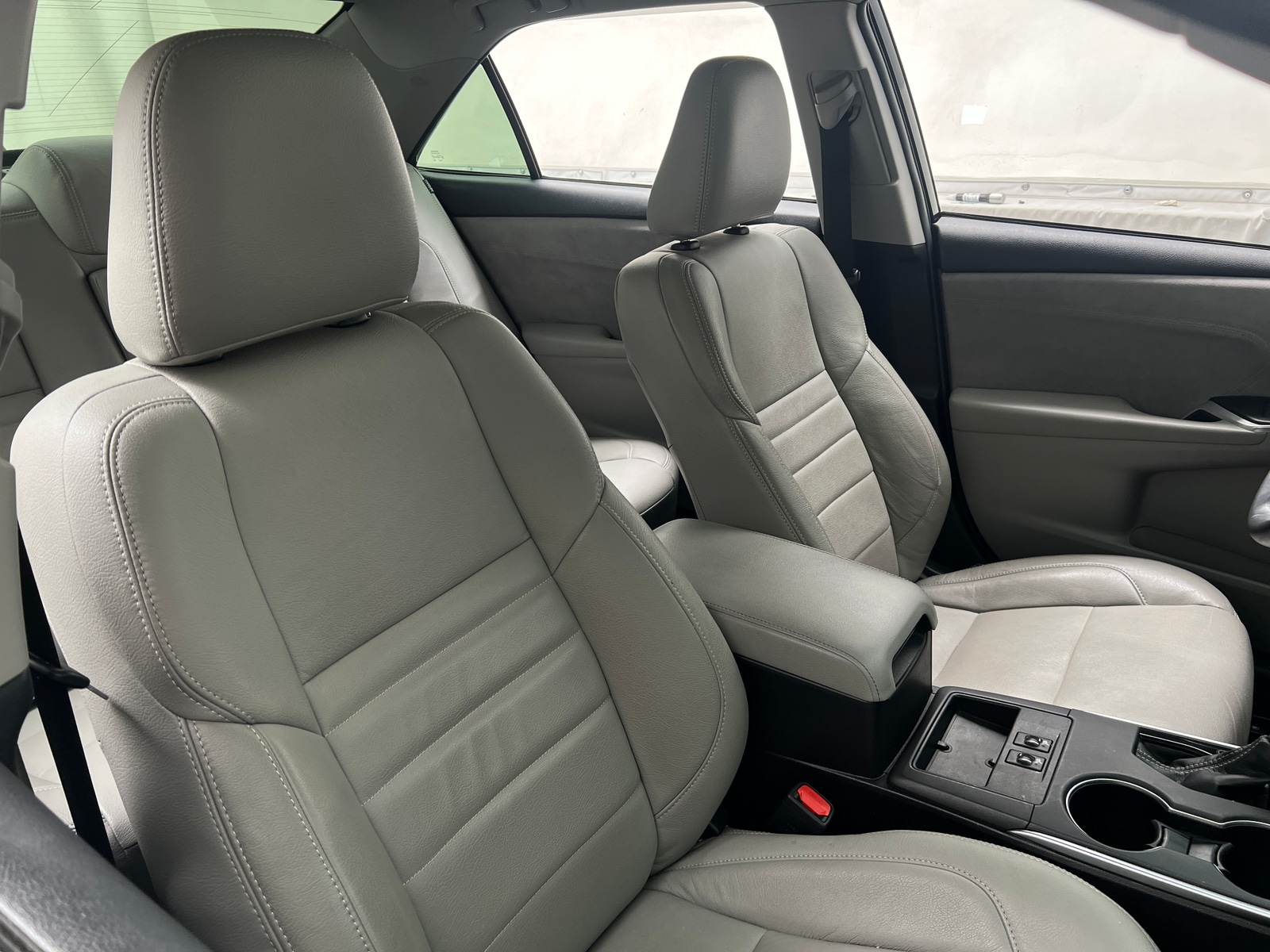 Thumbnail: 2017 Toyota Camry - 2