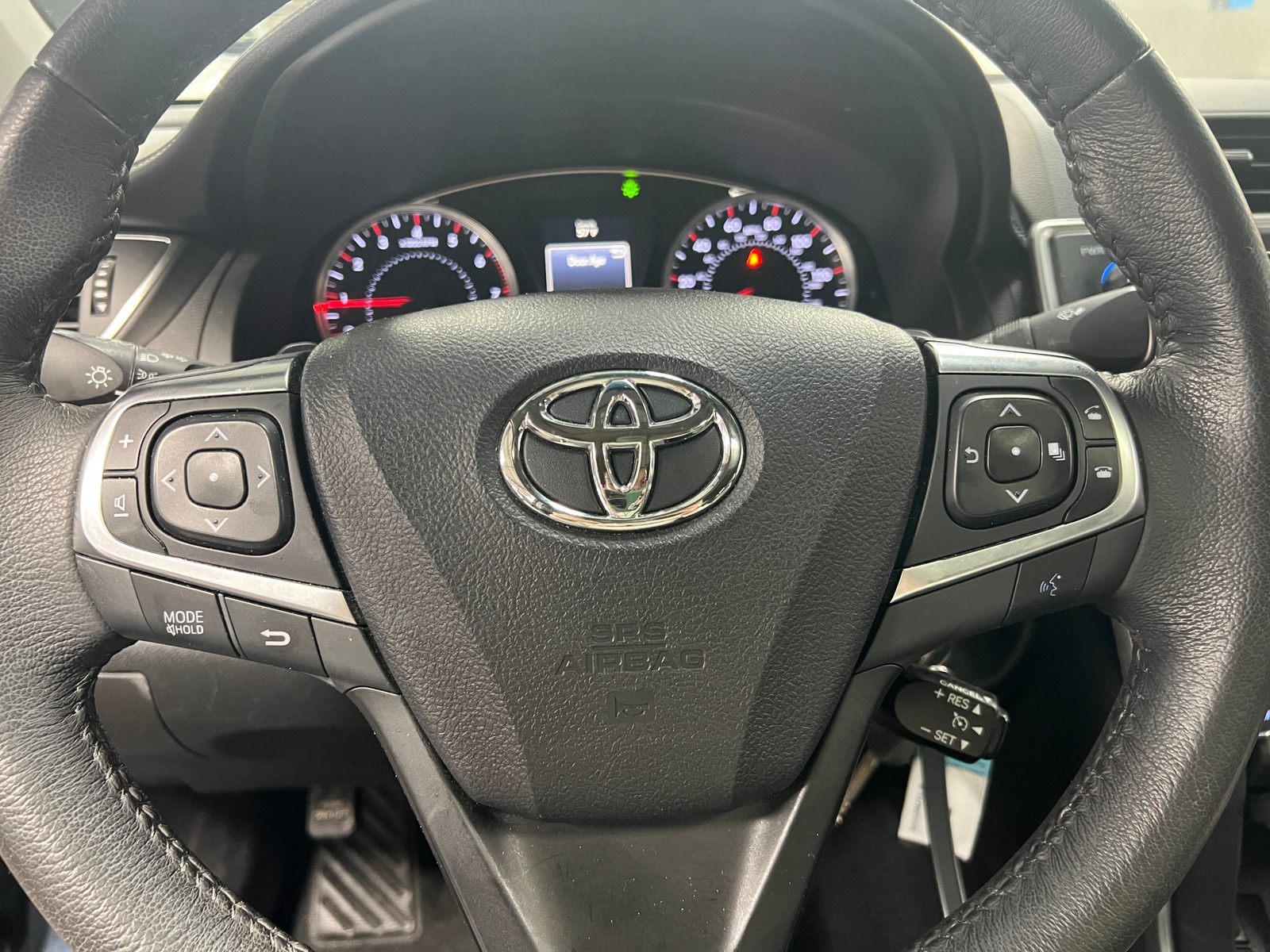 Thumbnail: 2017 Toyota Camry - 5