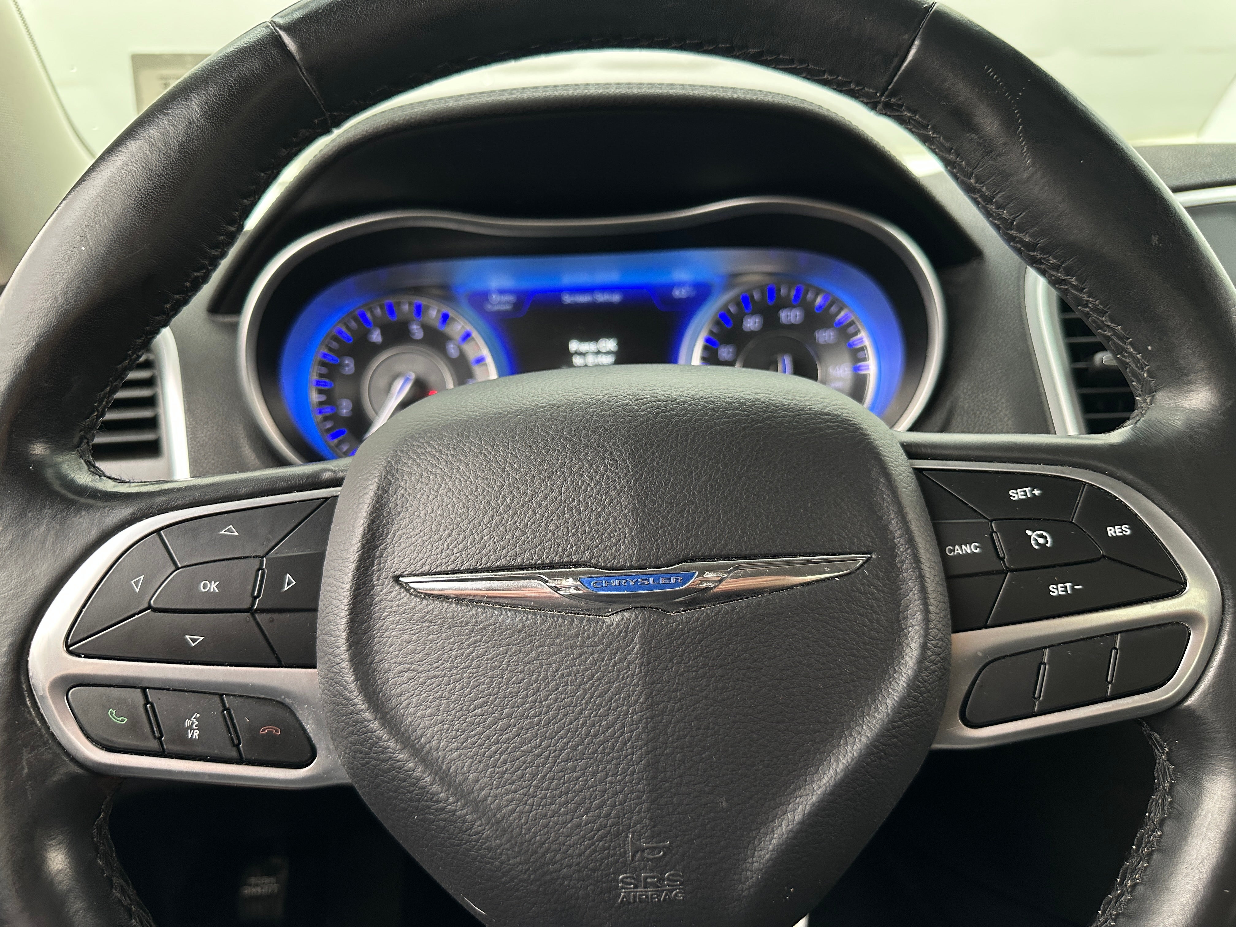 2019 Chrysler 300 Touring 5