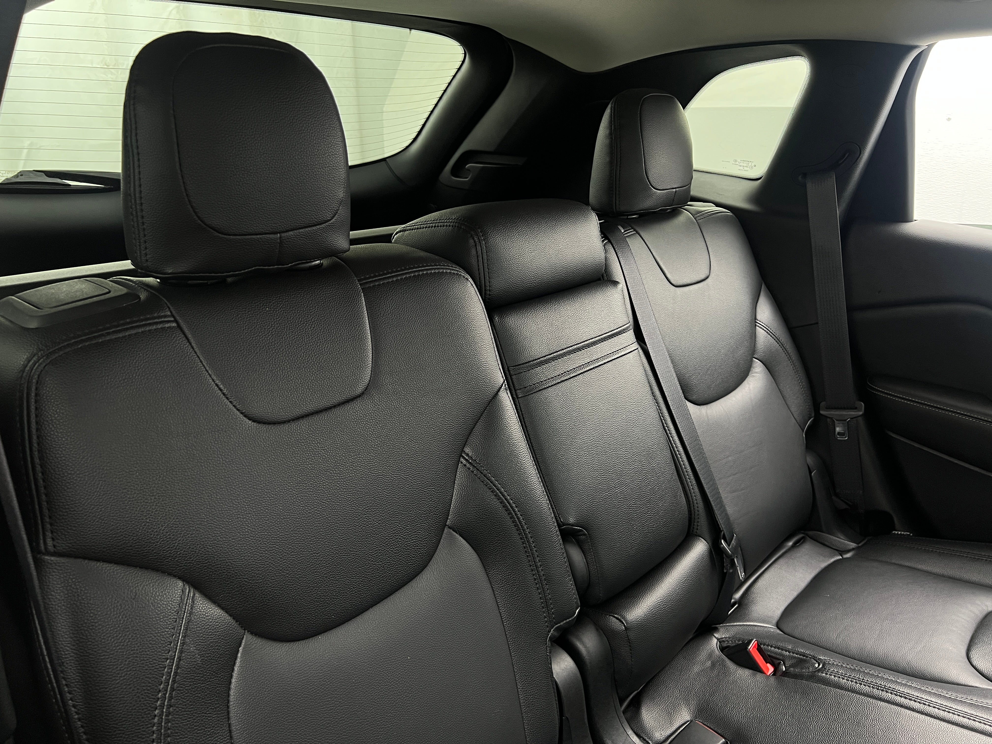 2016 Jeep Cherokee Sport 6