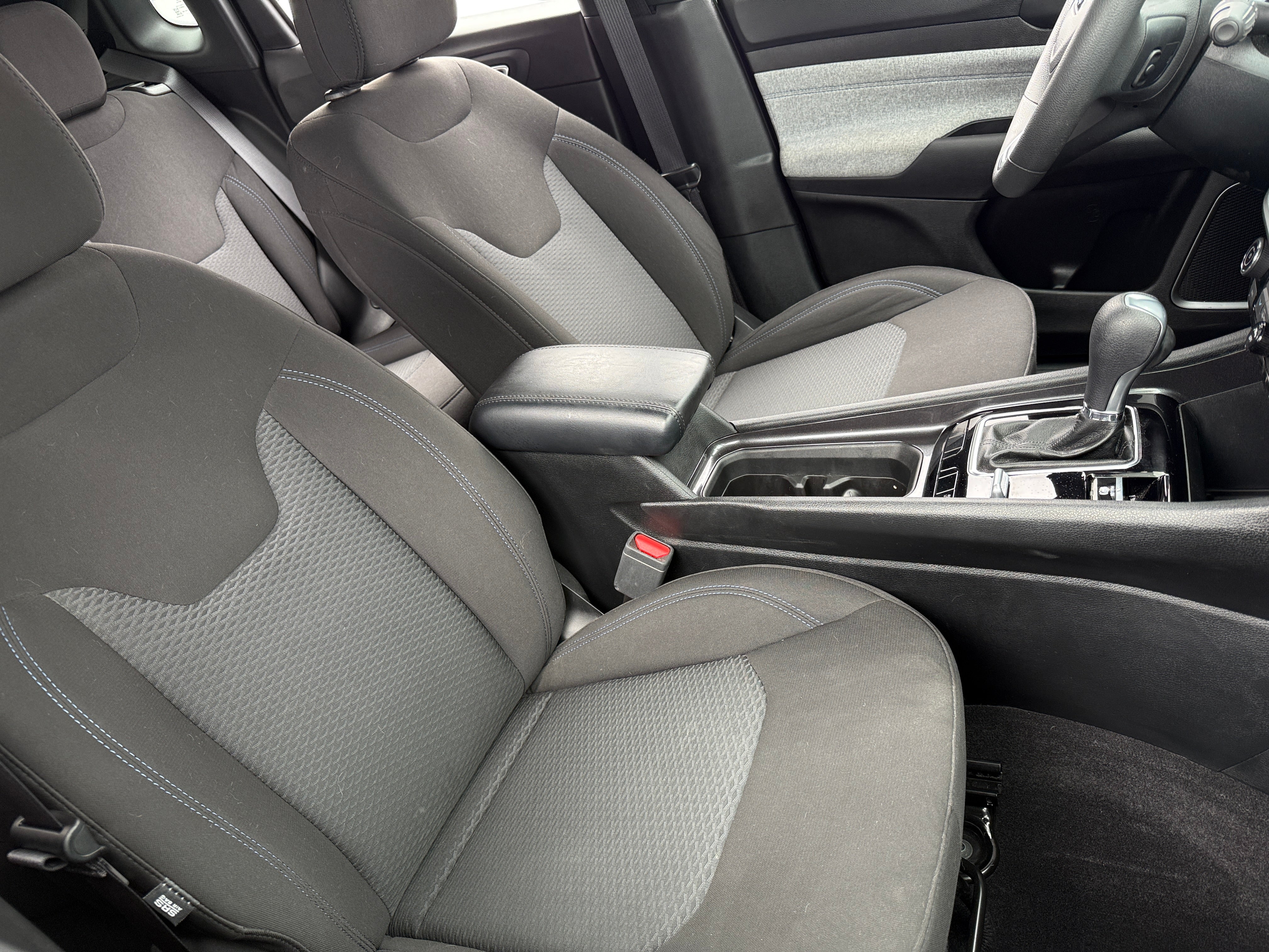 2024 Jeep Compass Sport 2