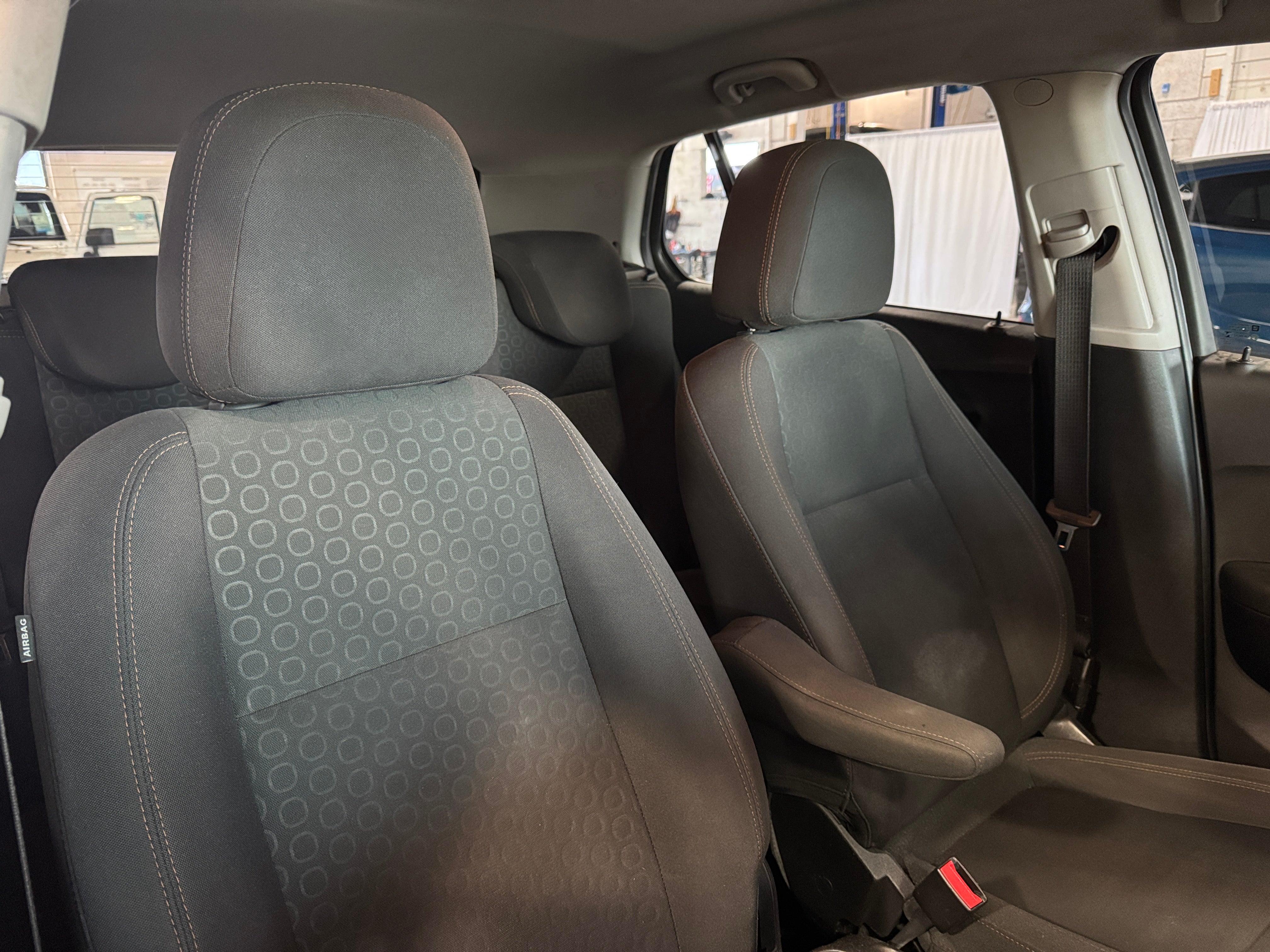 2017 Chevrolet Trax LS 2