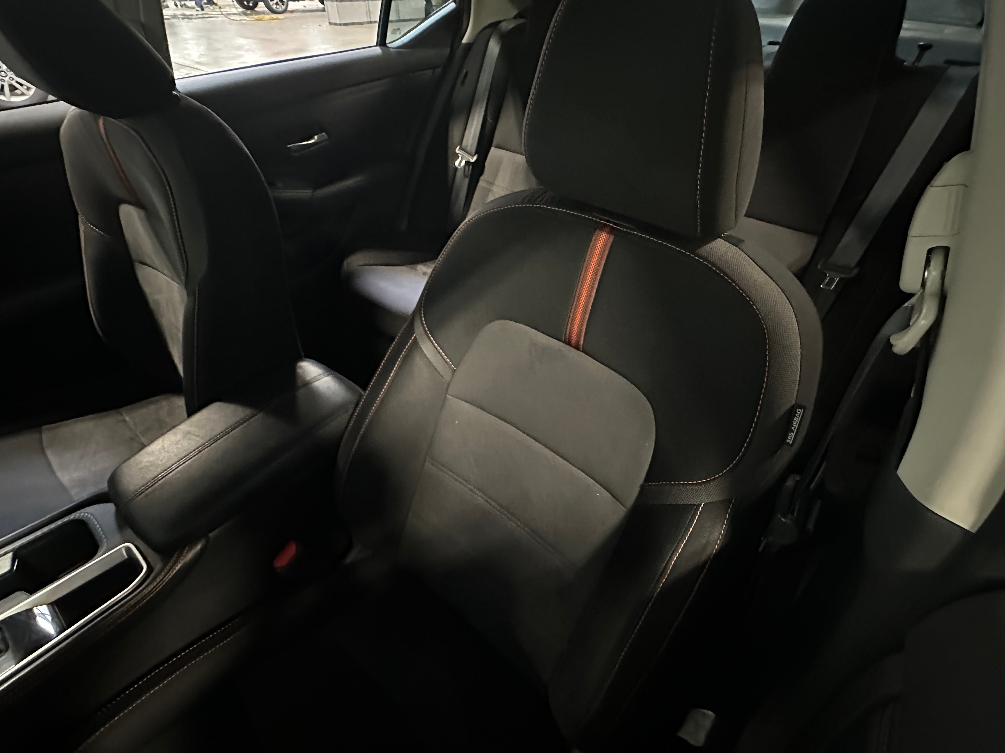 2021 Nissan Sentra SR 2