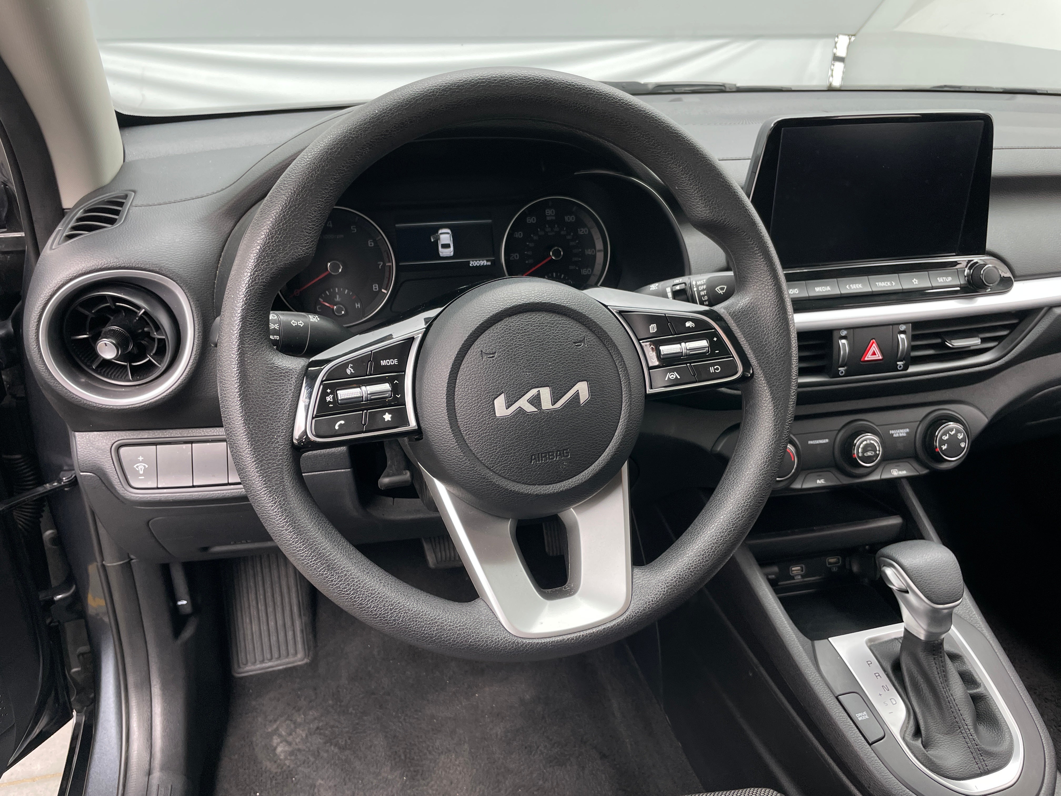 2024 Kia Forte LXS 5
