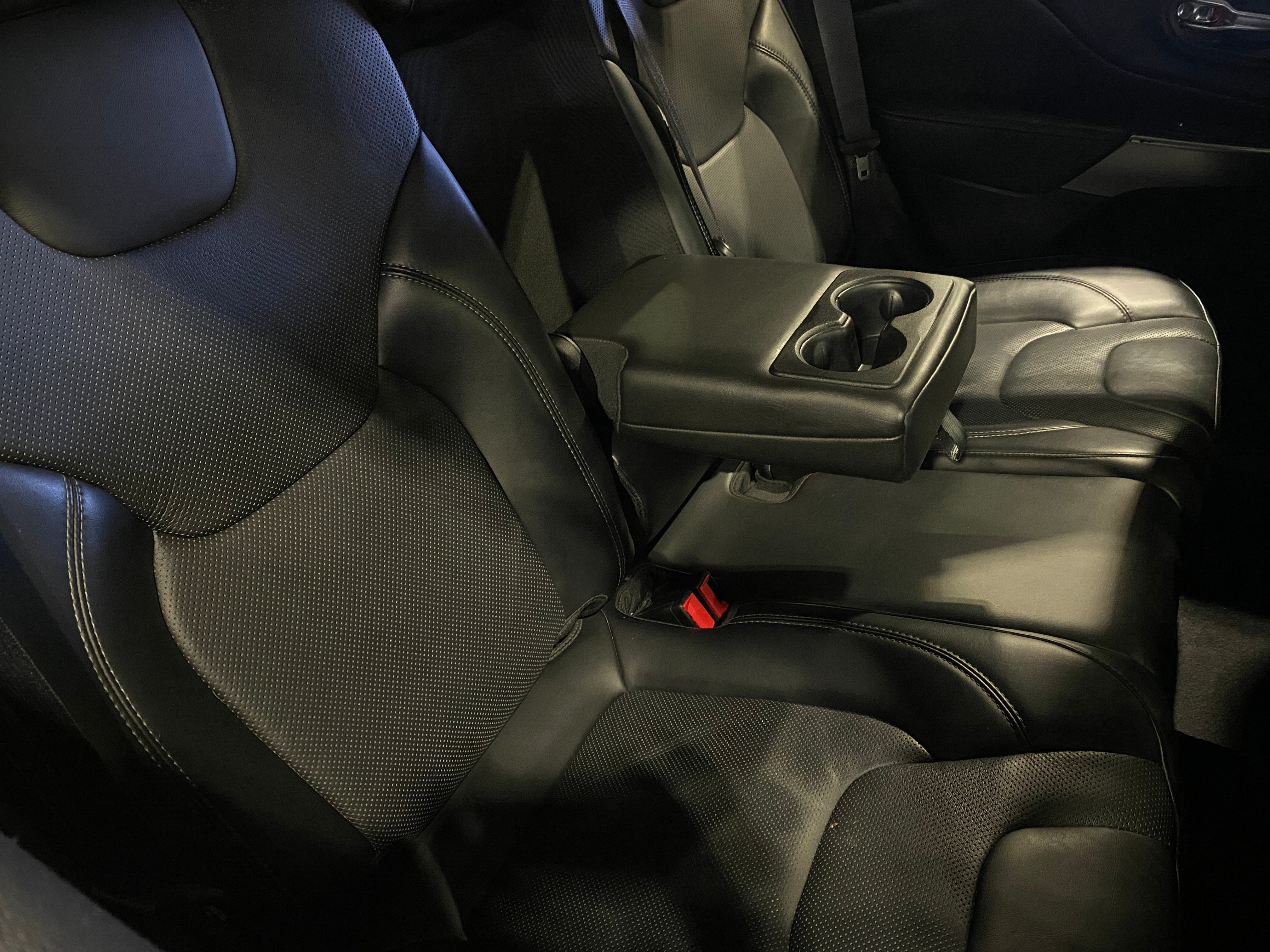 2019 Jeep Cherokee Limited Edition 5