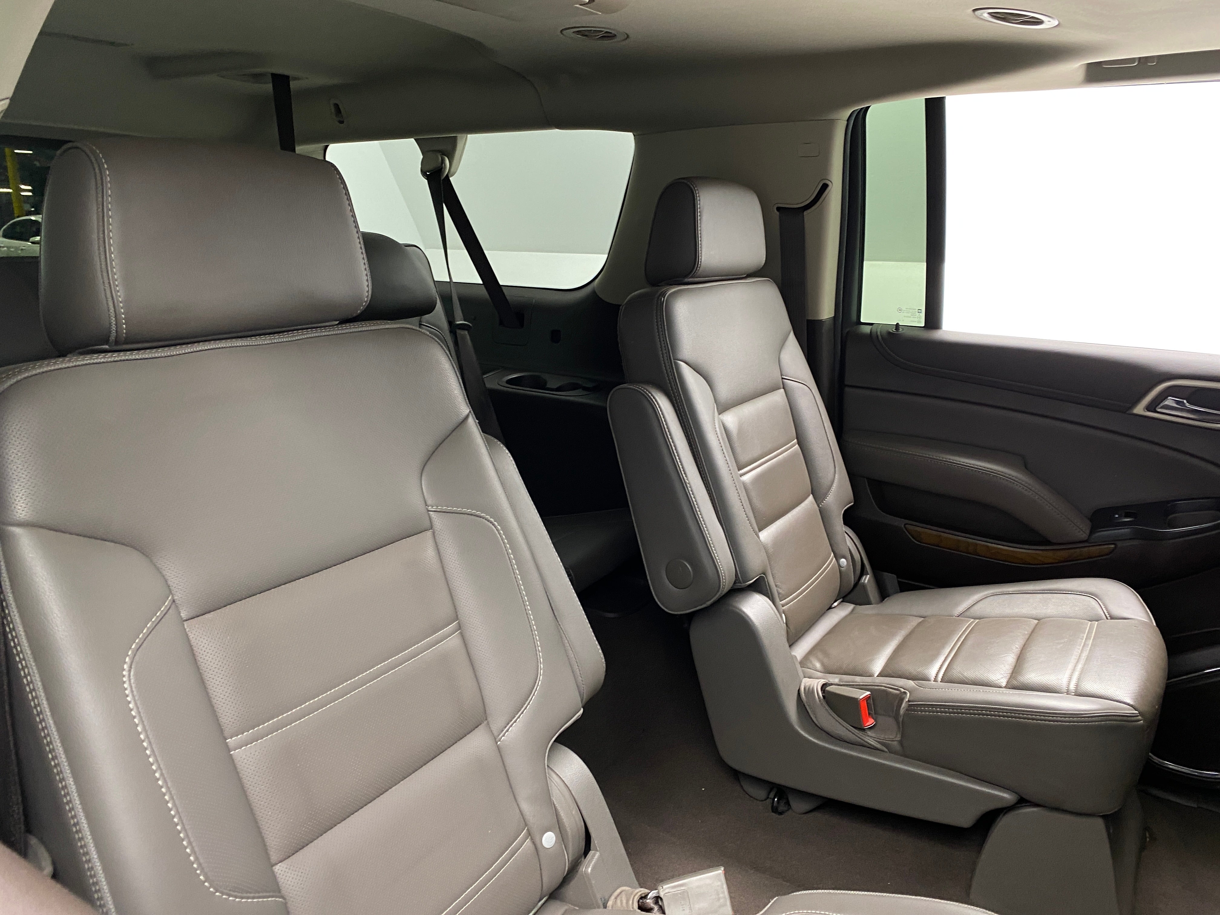 2020 GMC Yukon XL Denali 5