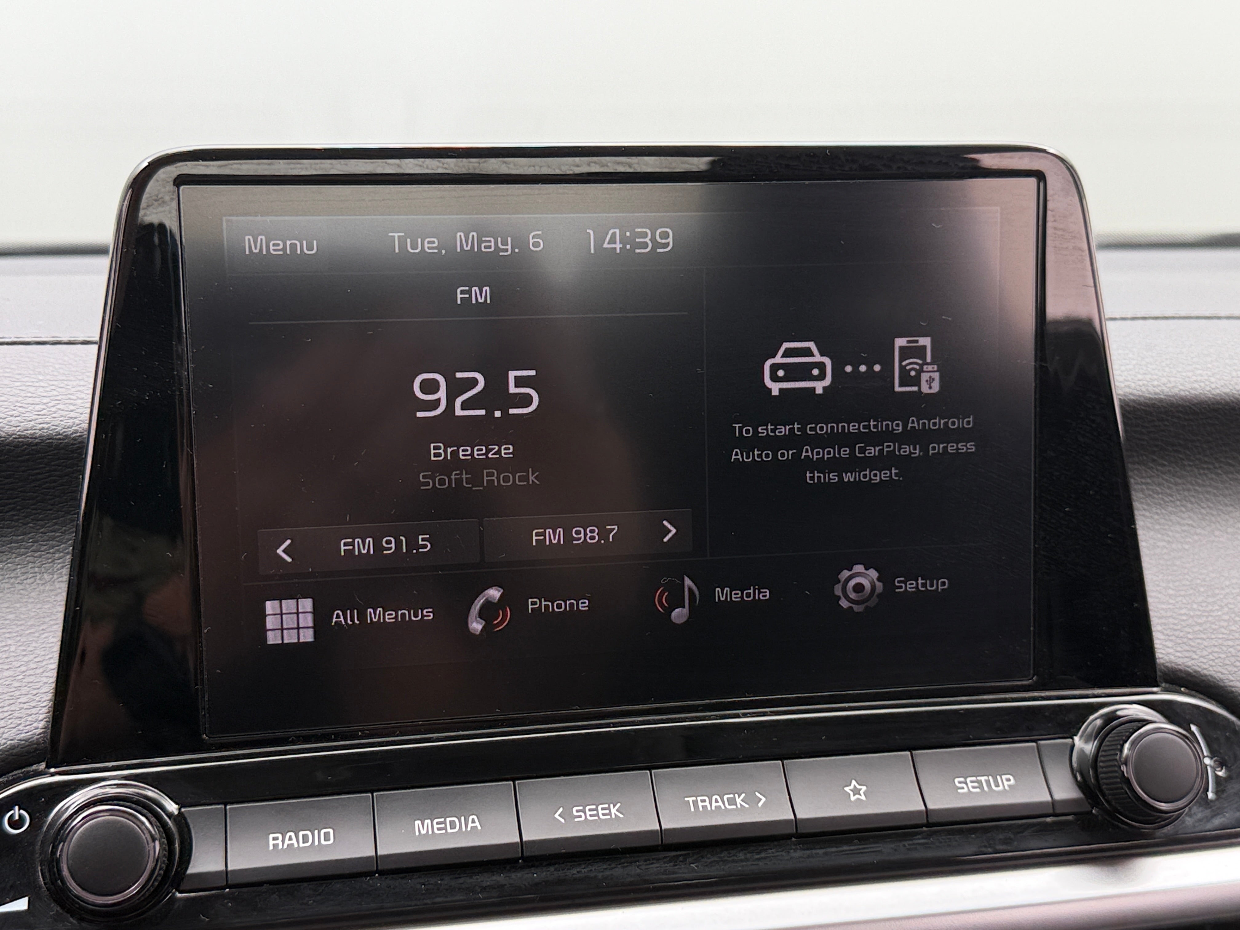 2024 Kia Forte LXS 4
