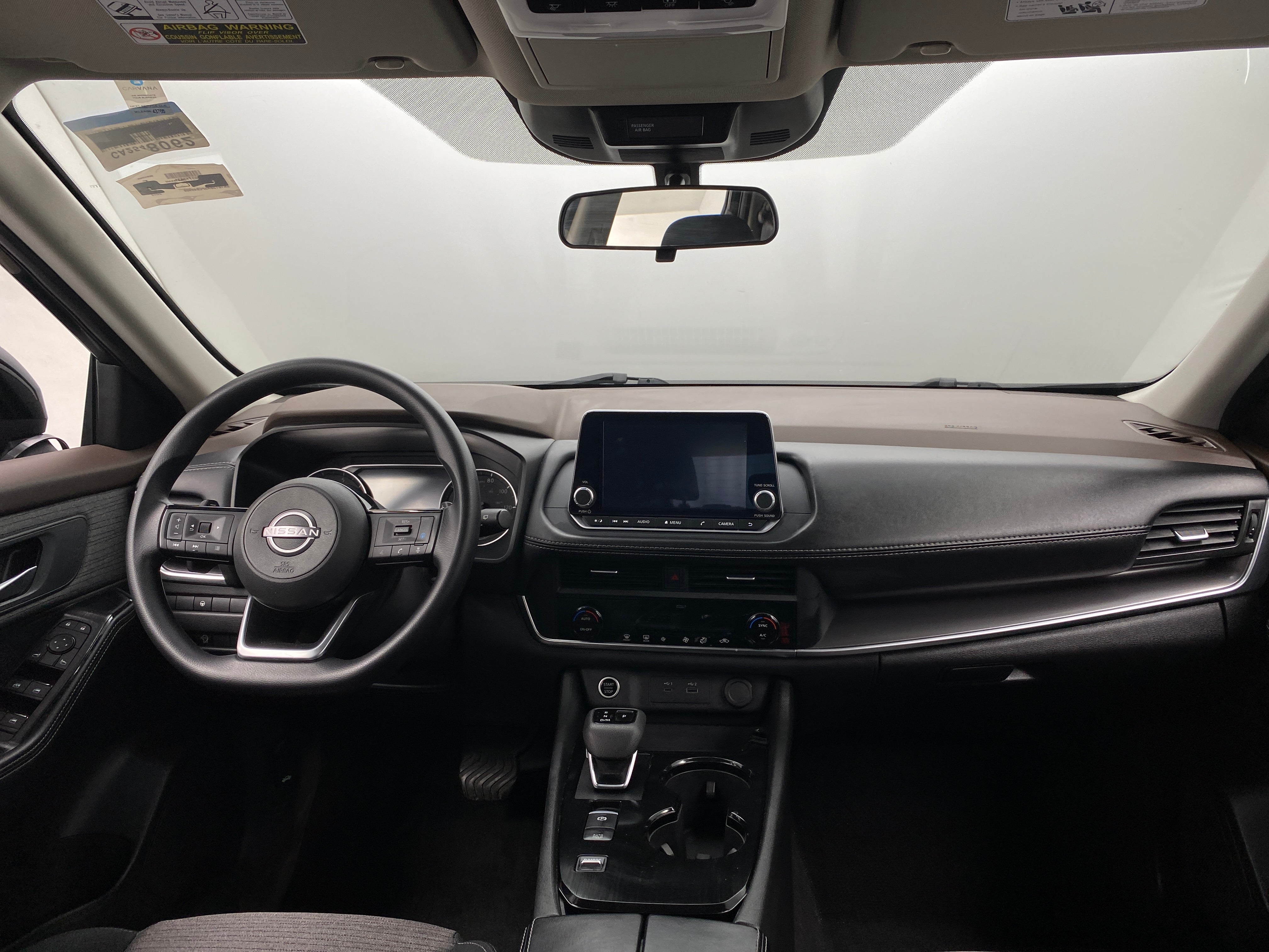 2023 Nissan Rogue SV 3